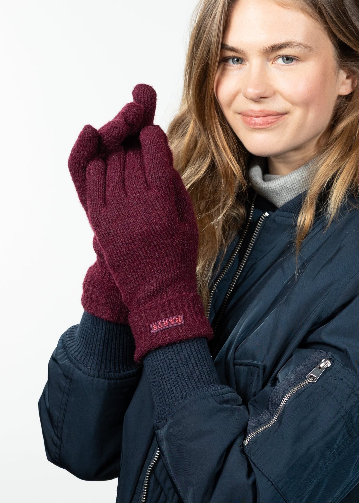 Ardelve Gloves (Red Aubergine)