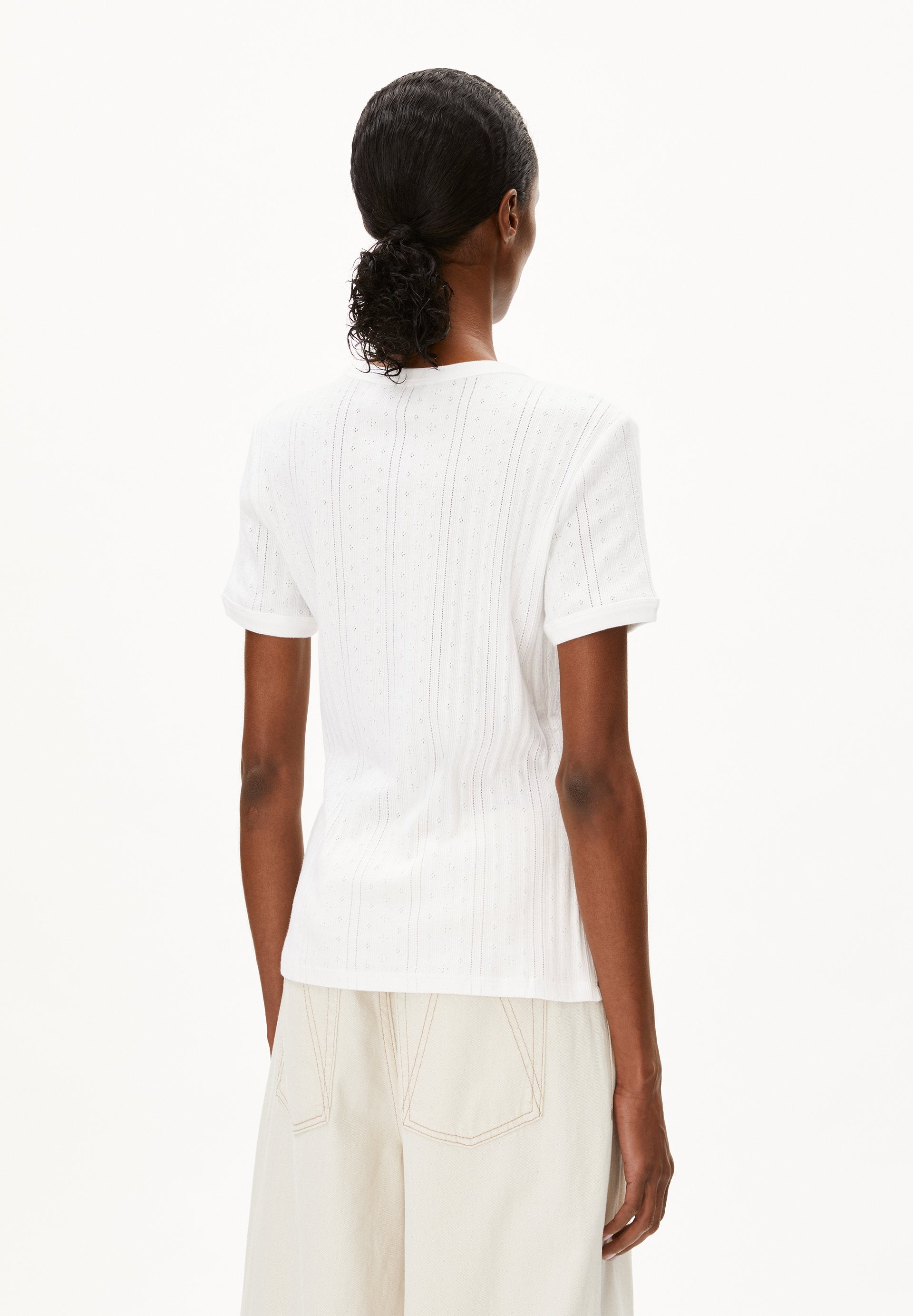 Maheraa (White)