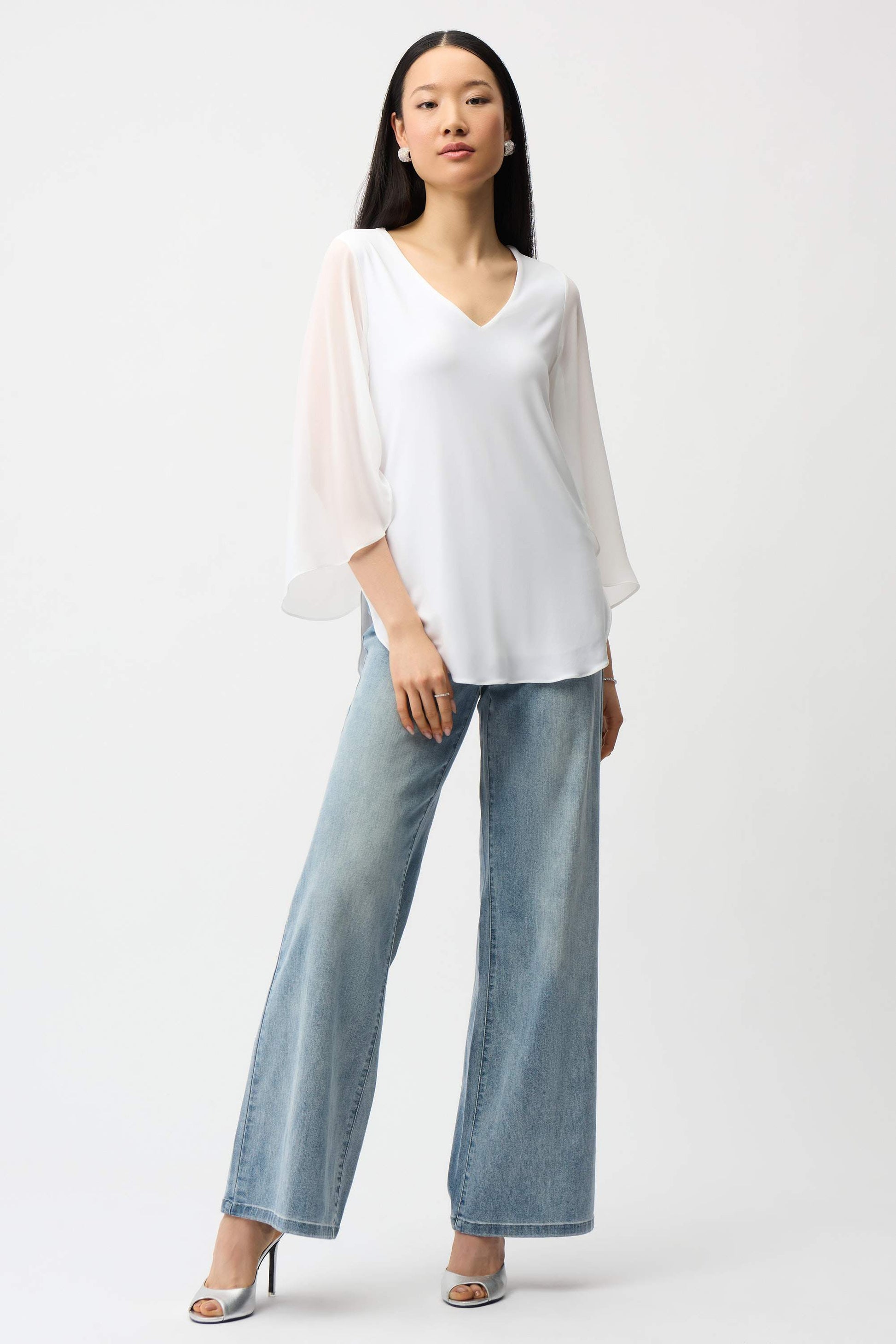 Gerade geschnittene Tunika aus feinem Jersey mit Tulpenärmeln aus Chiffon (Vanille)