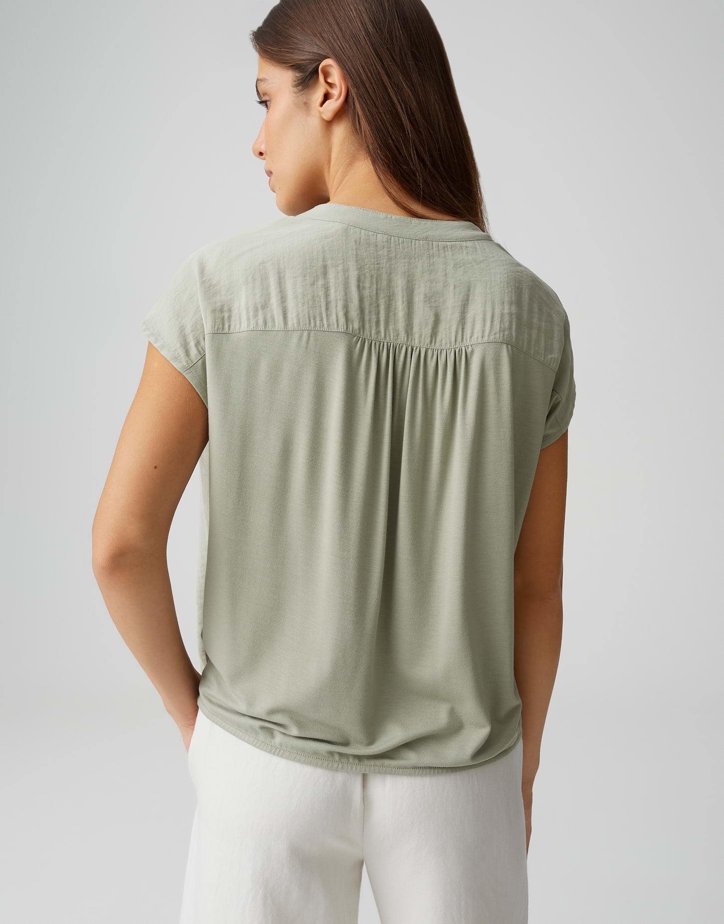 Sawoko (Pale Olive)