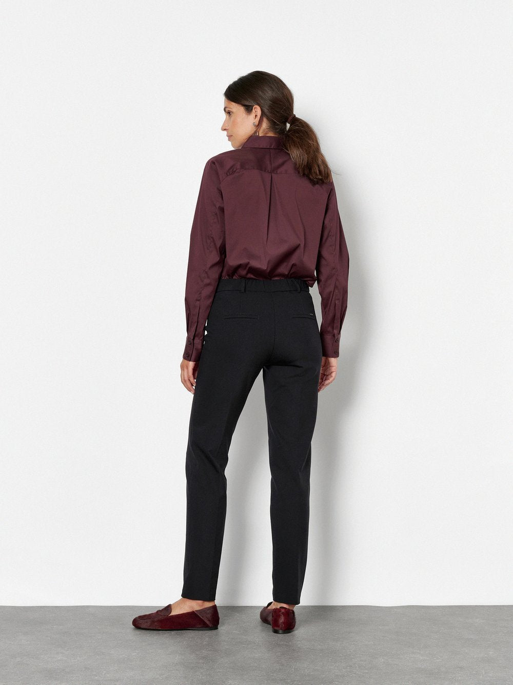 Jenny Smart (Black)
