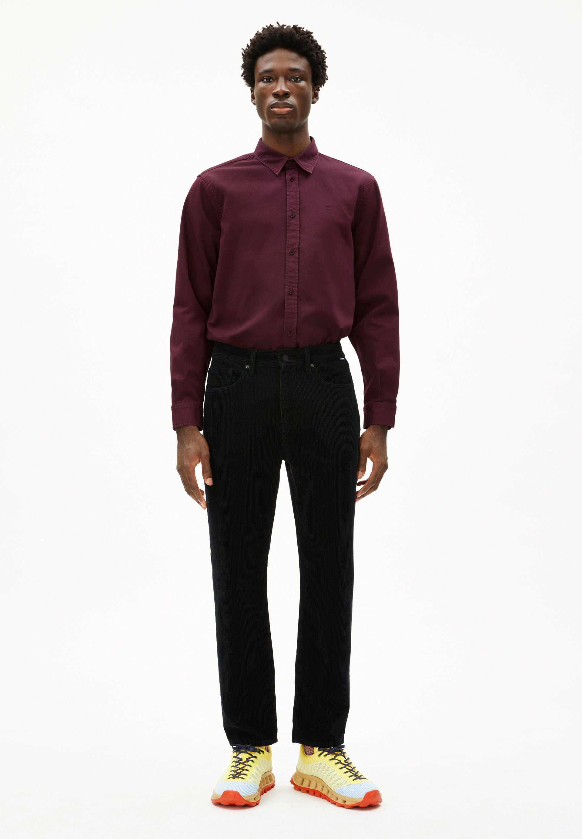 Maakx Corduroy (Black)