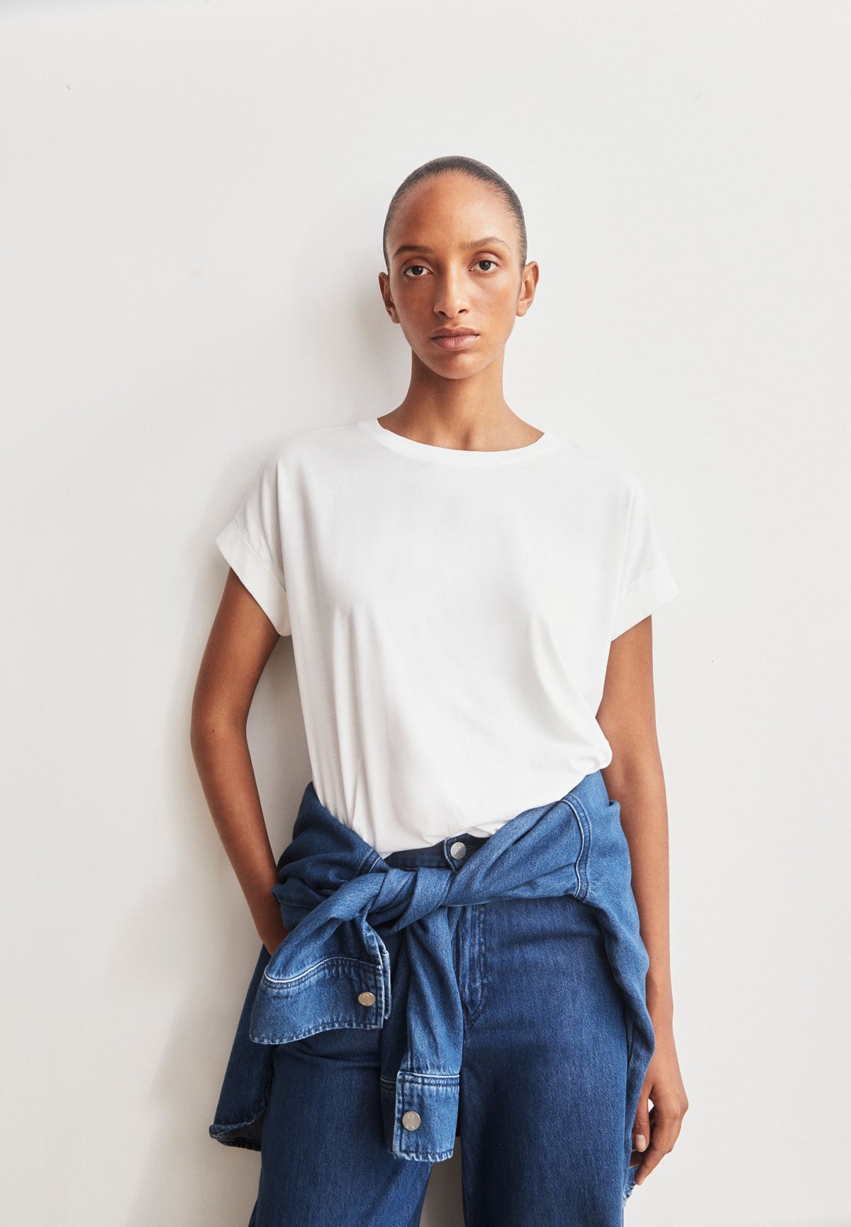 Idaara T-shirt (White)