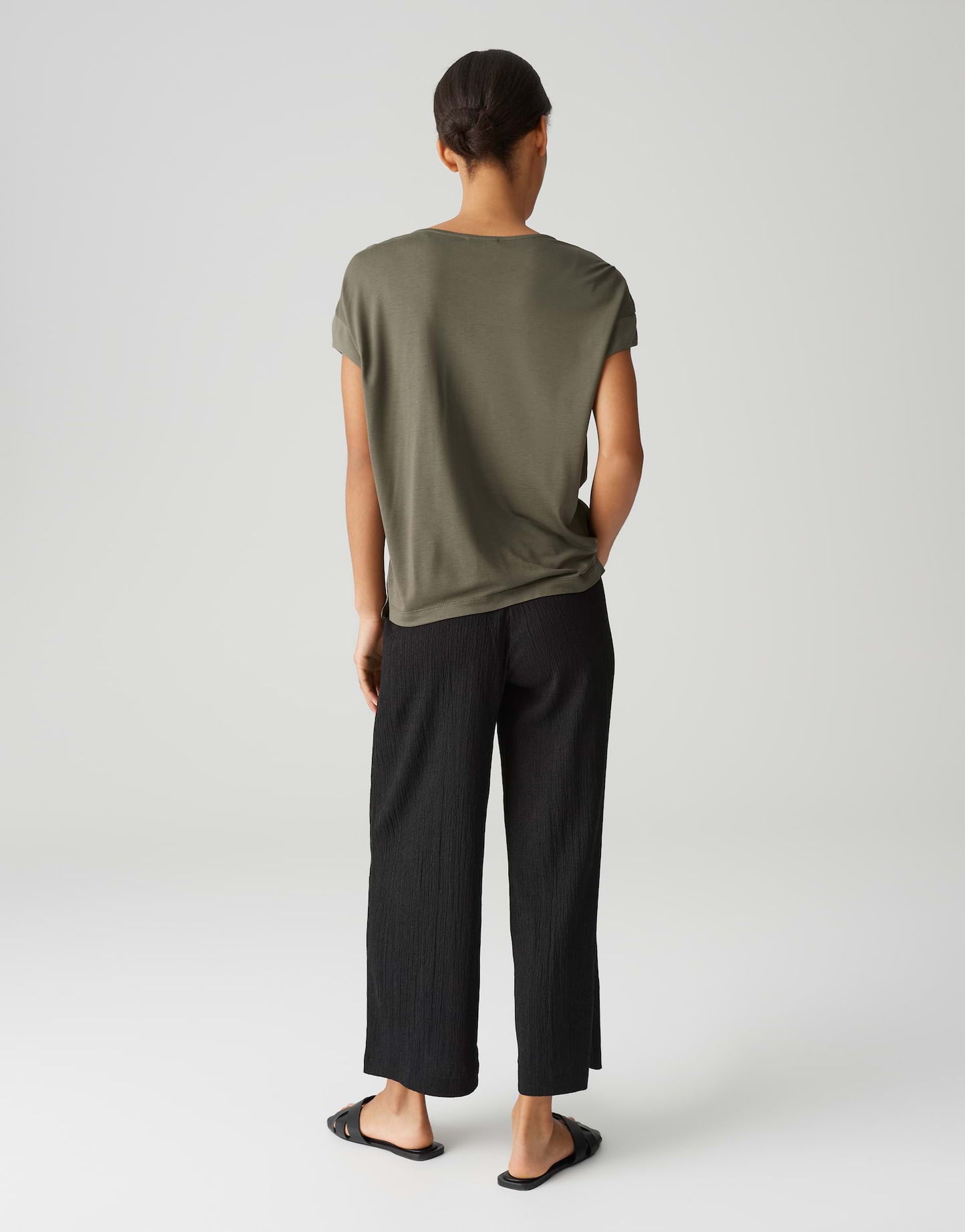 Sesonne (Olive Leaf)