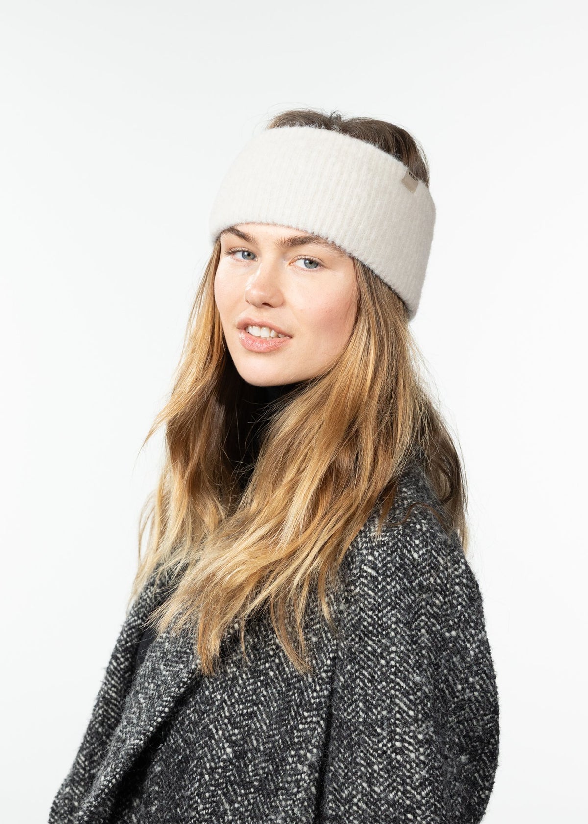Fhearna Headband (White Cream)