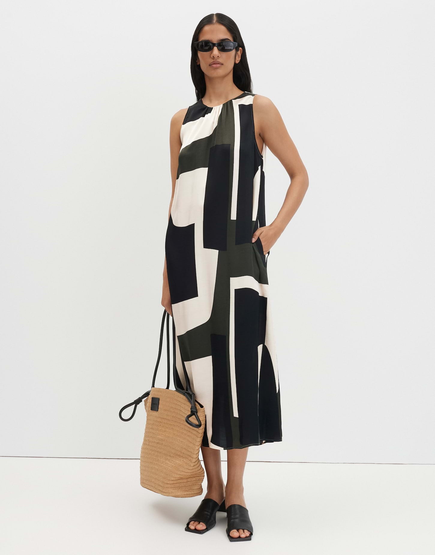 Quileena (Midnight Olive)