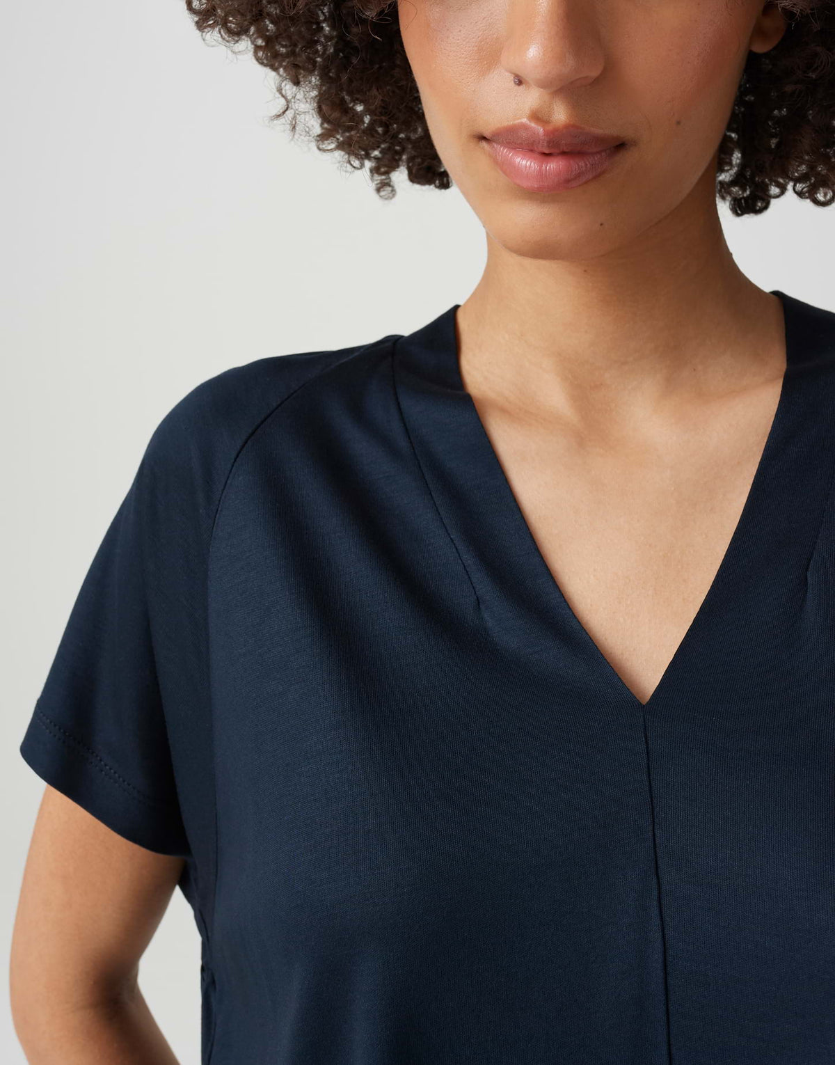 Sanebie (Coal Blue)