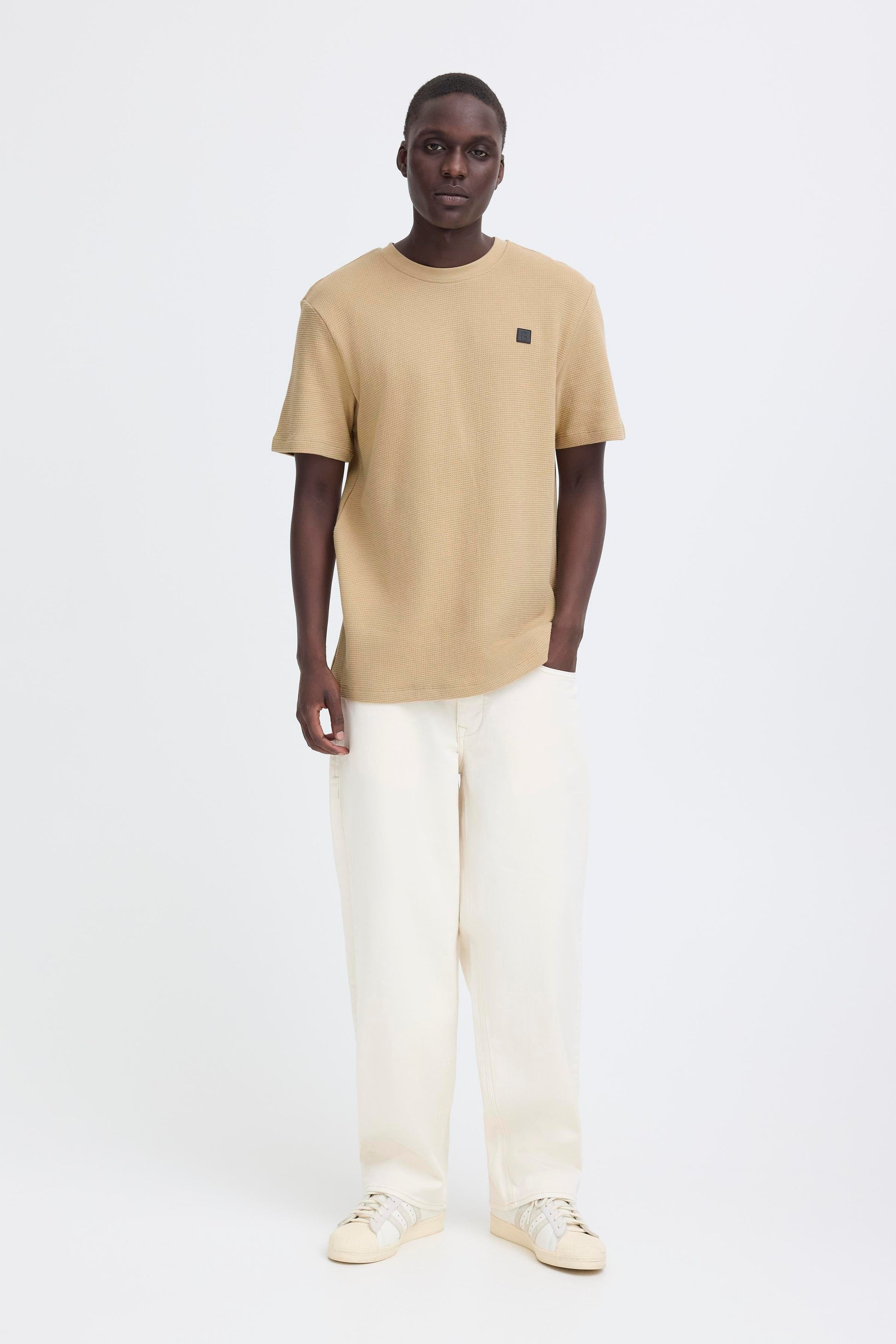 Bhfillip Tee (Cornstalk)