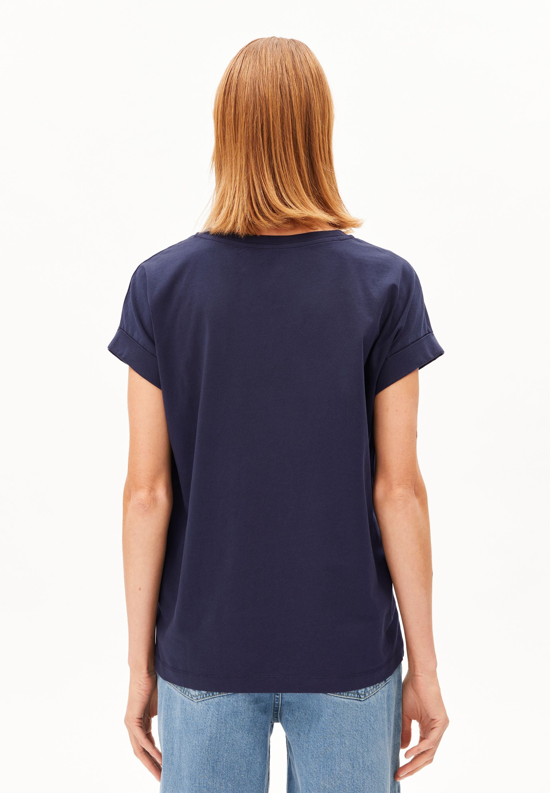 Idaara T-shirt (Tinted Navy)