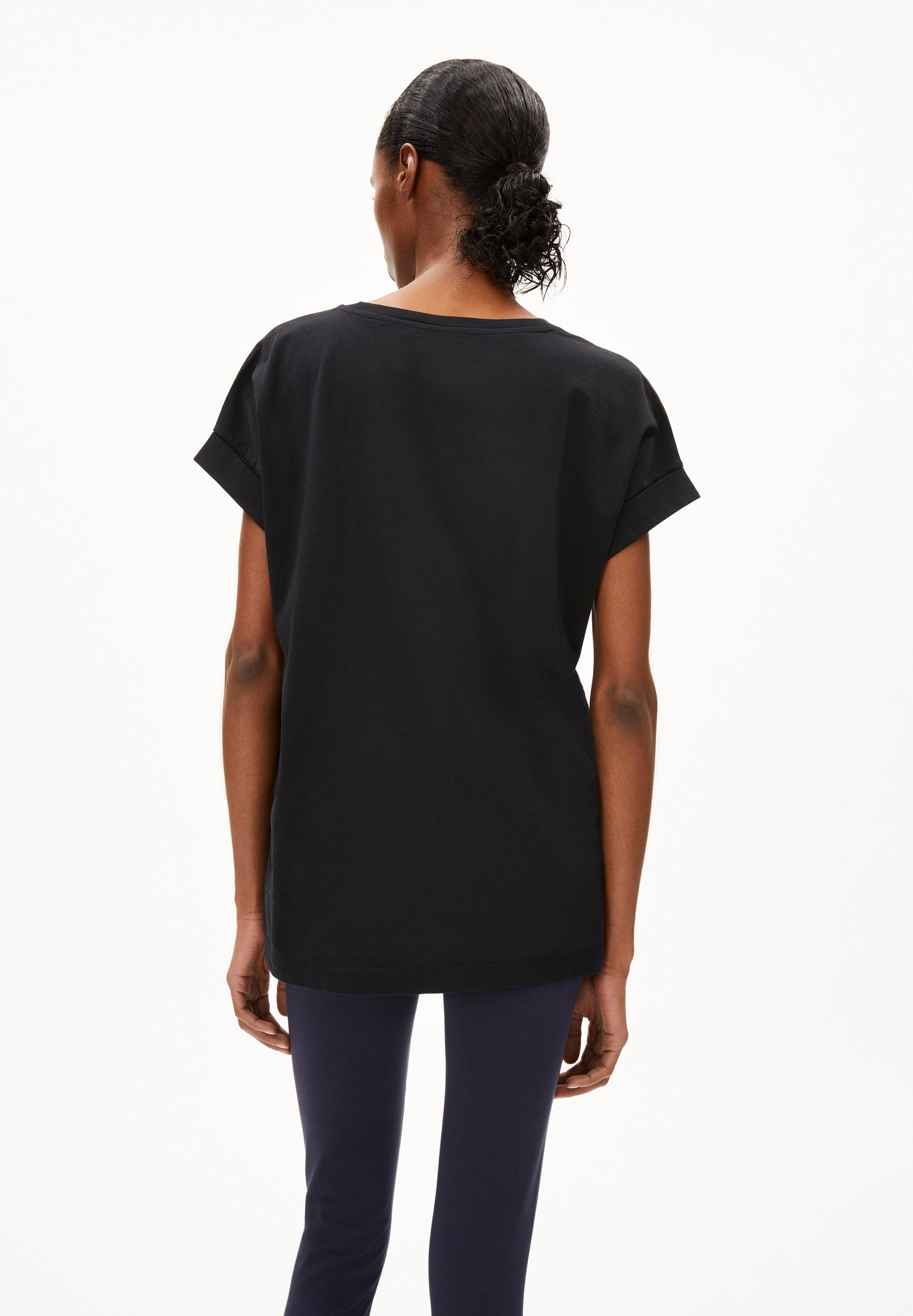 Idaara (Black)