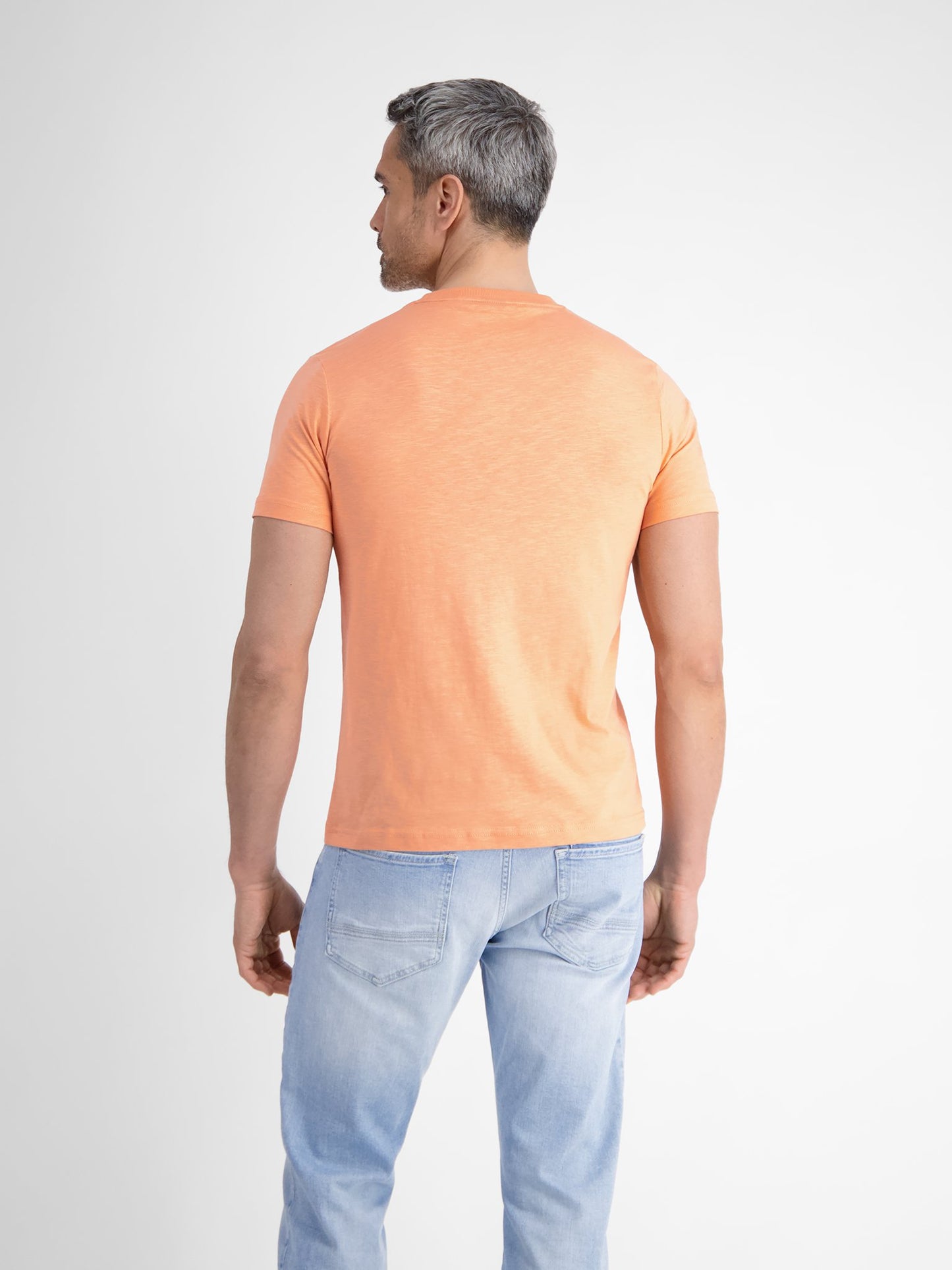 O-neck (Pale Papaya)
