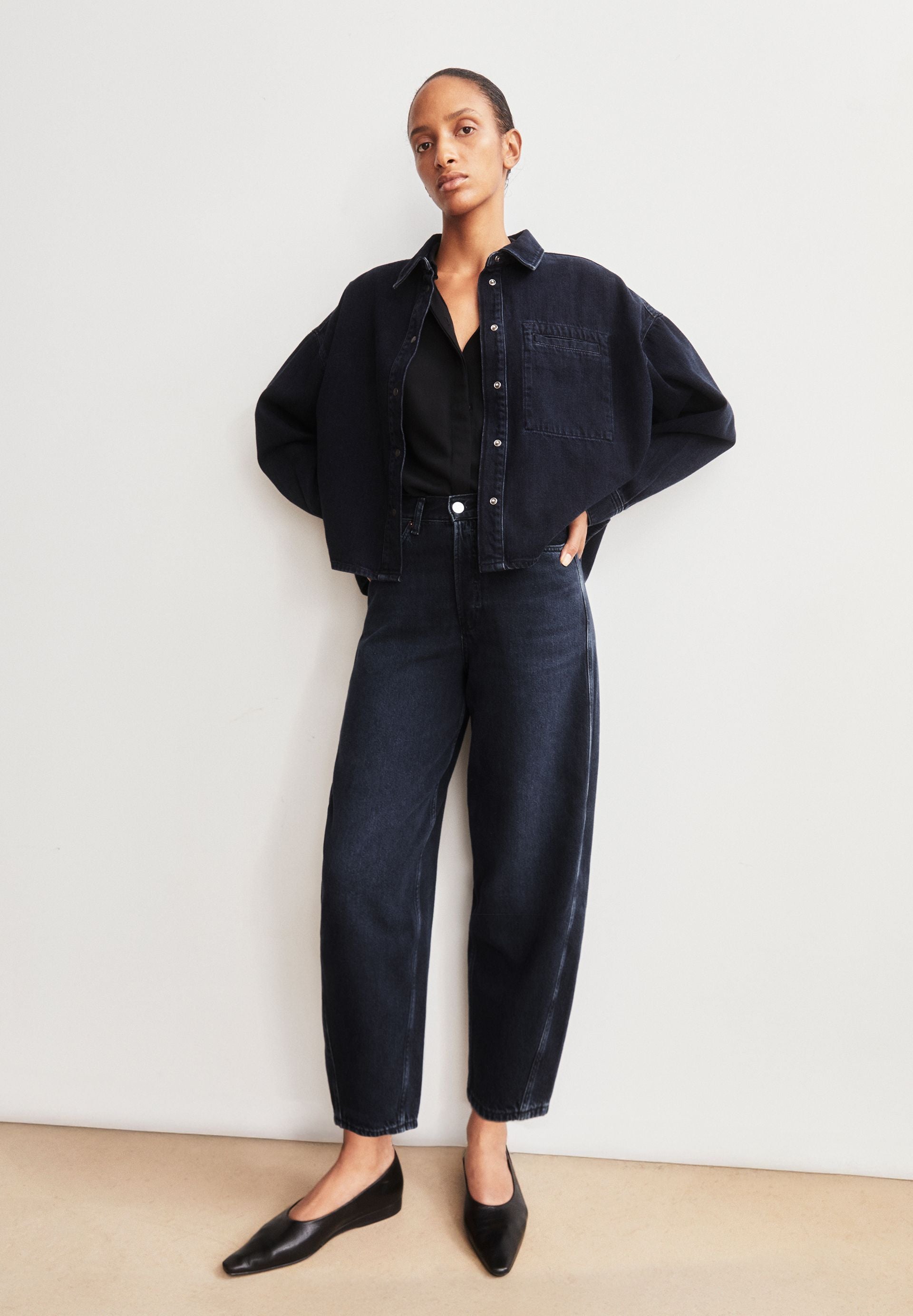 Baarly High Waist Barrel Jean (Fluid Ink)