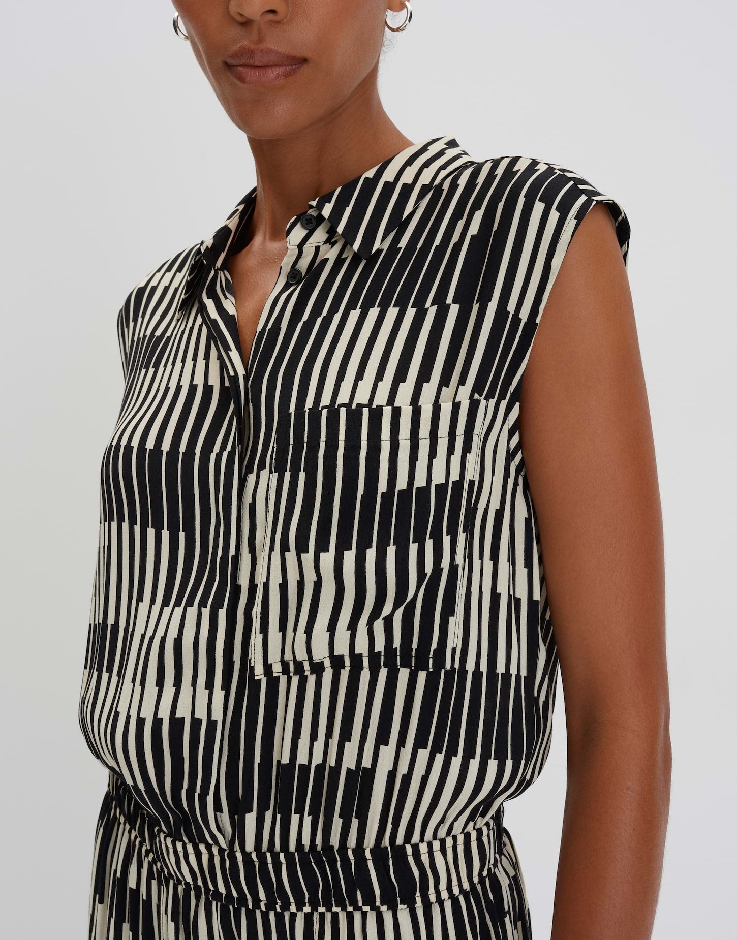 Cirafa resort (Black)