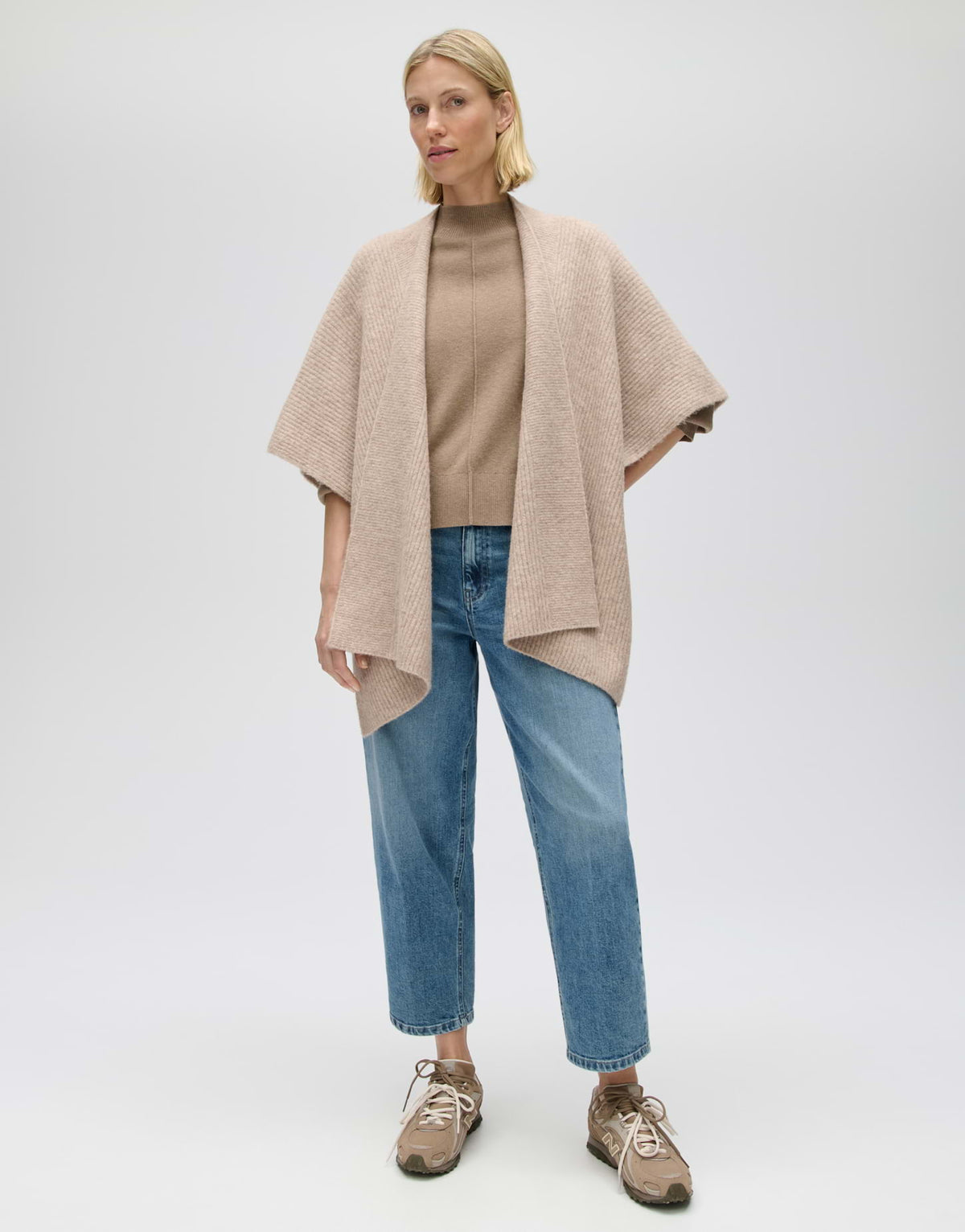 Ablanki cape (Light Mocca)