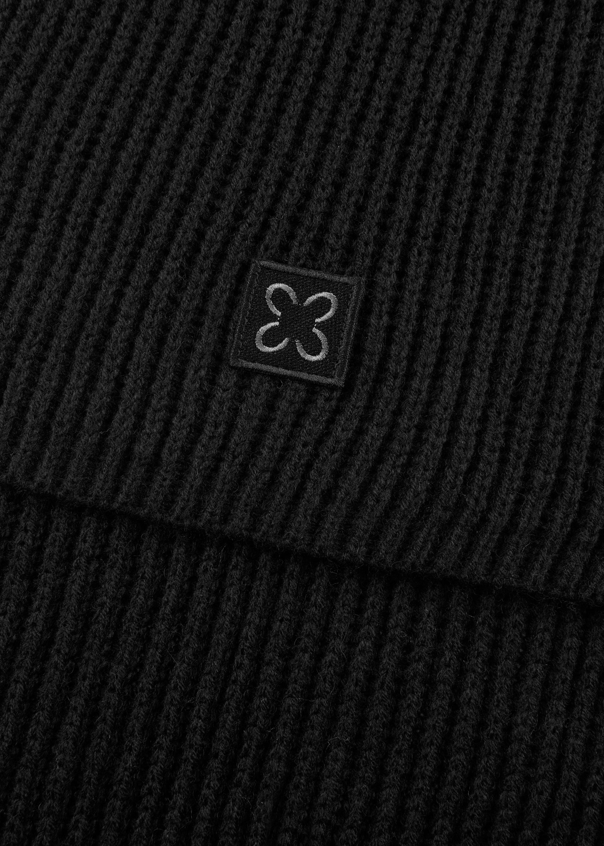 Schal in weicher Wollmischung aus Rippenstrick (Blk3 Schwarz)