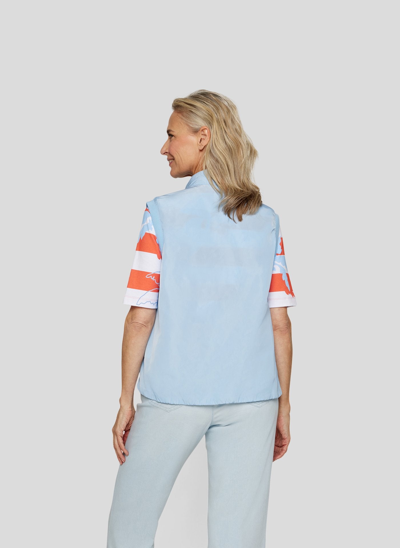 Coral Garden (Pastellblau)