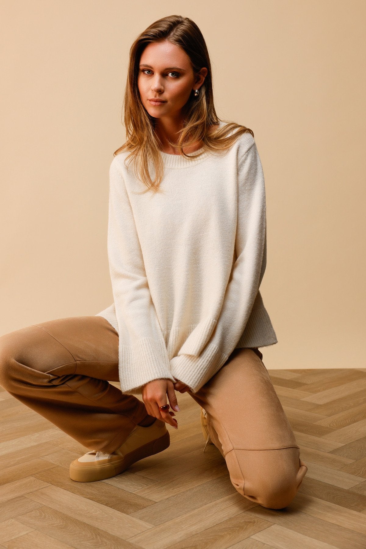 Pullover (Almond)