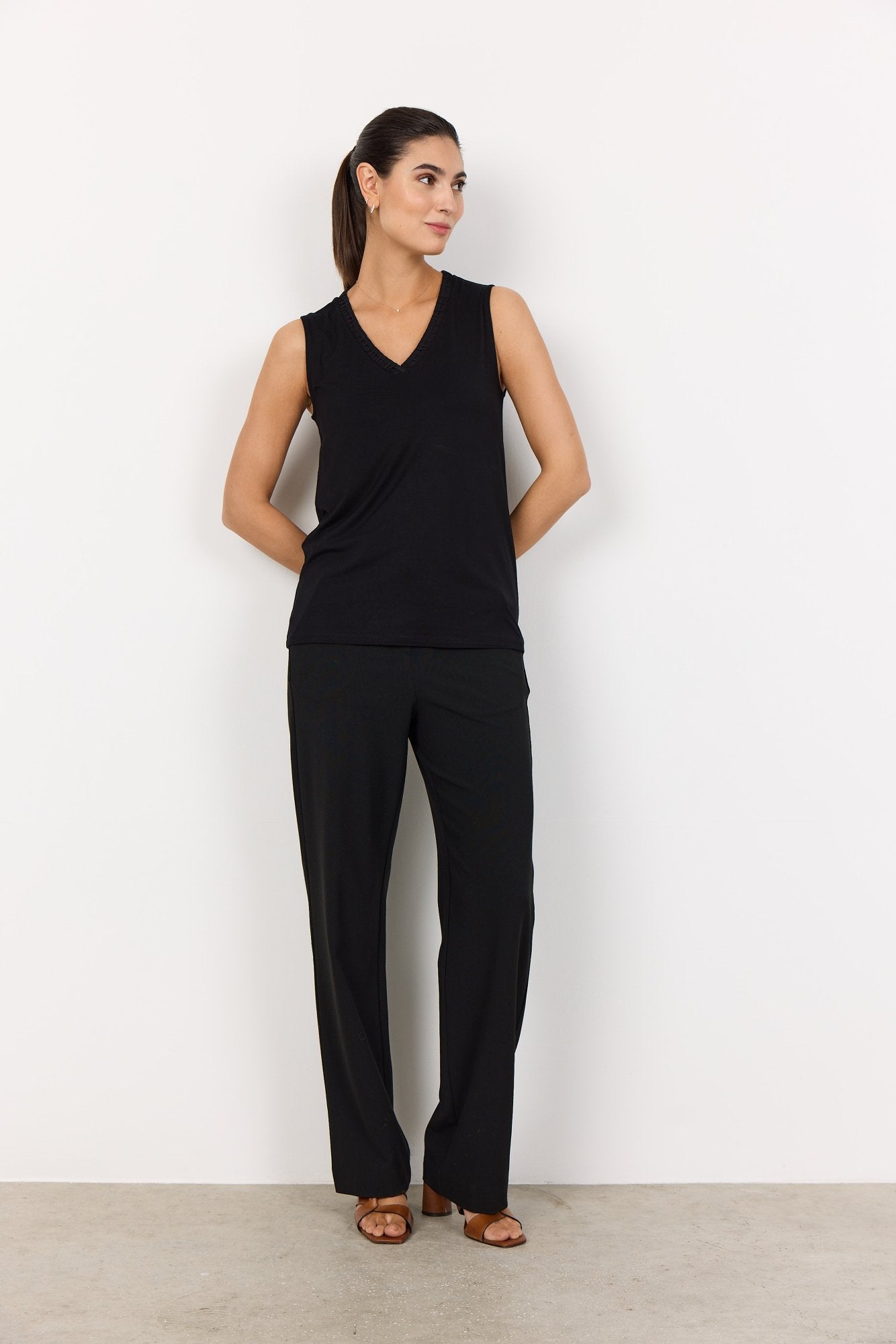Sc-marica 196 (Black)