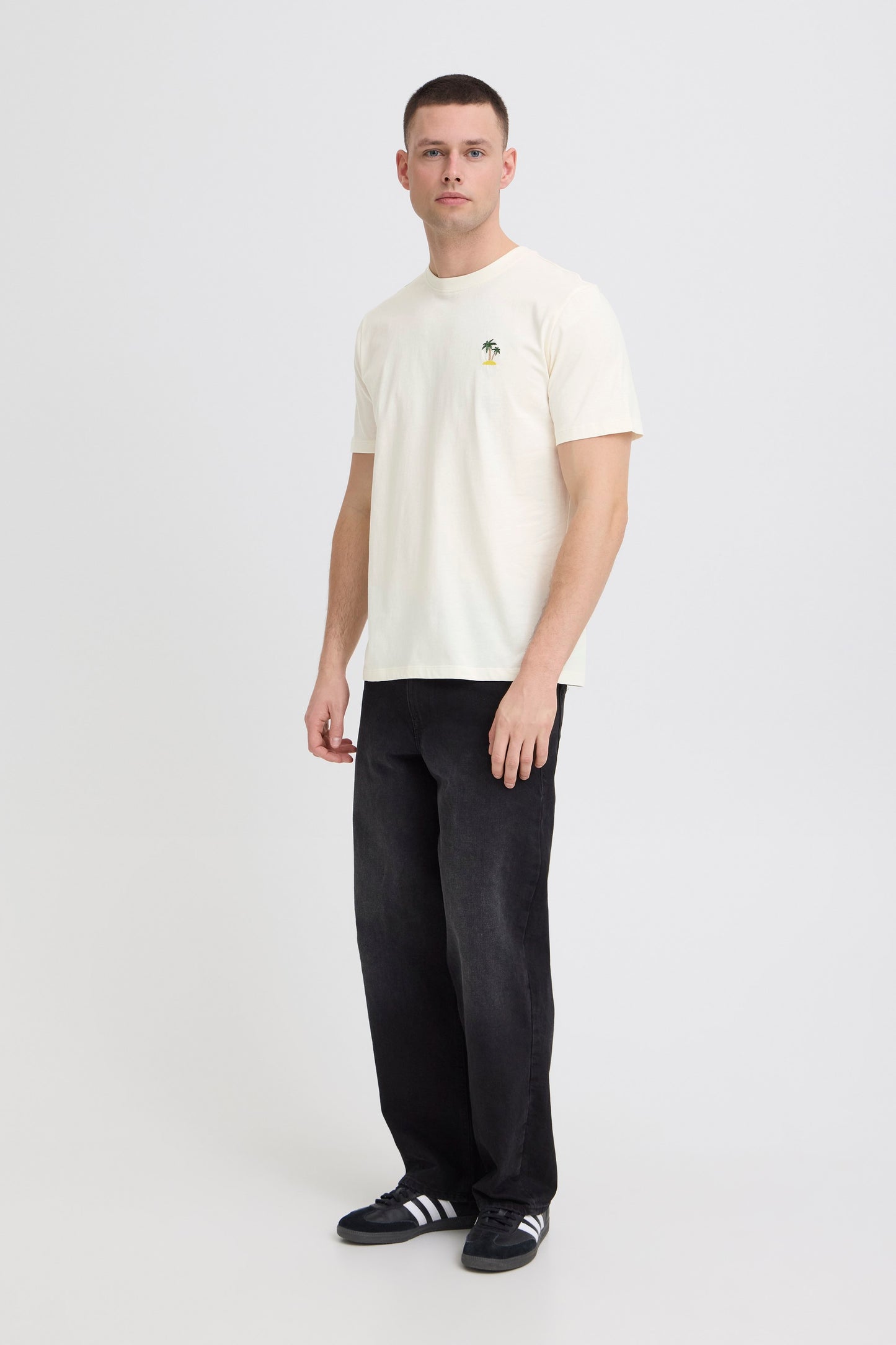 Bhkaan Emb S/s Tee (Vanilla Ic)
