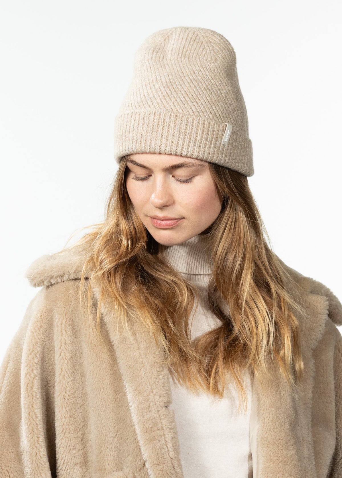 Kirinda Beanie (Beige Light Brown)