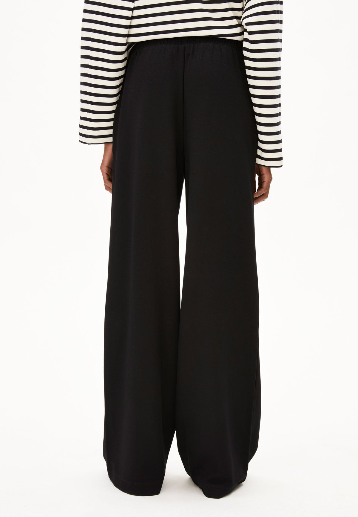 Himaari Jersey Pant (Black)