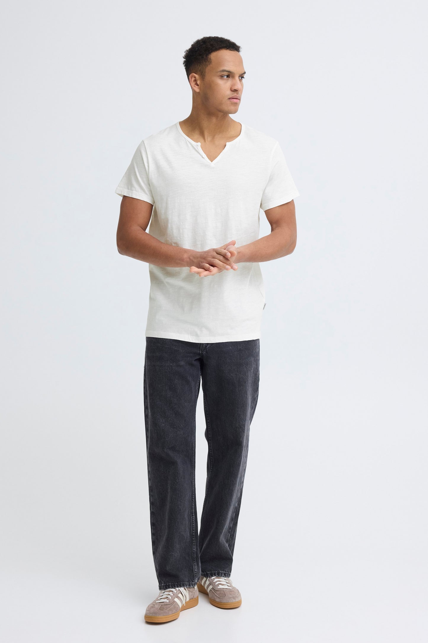 Bhaston Split Neck Tee (Snow White)