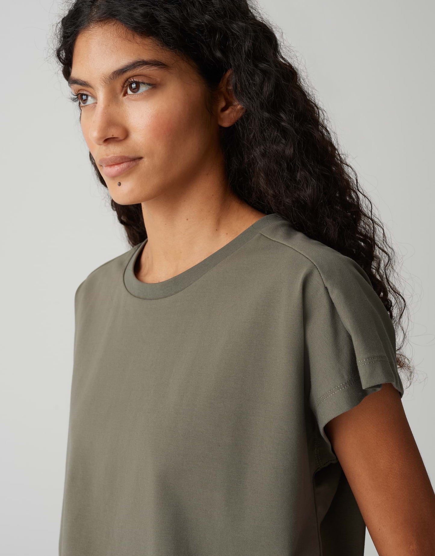 Sekundi (Olive Leaf)