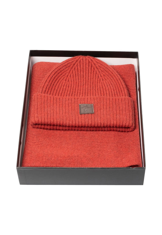 SET Beanie & Scarf (Garnet Red)