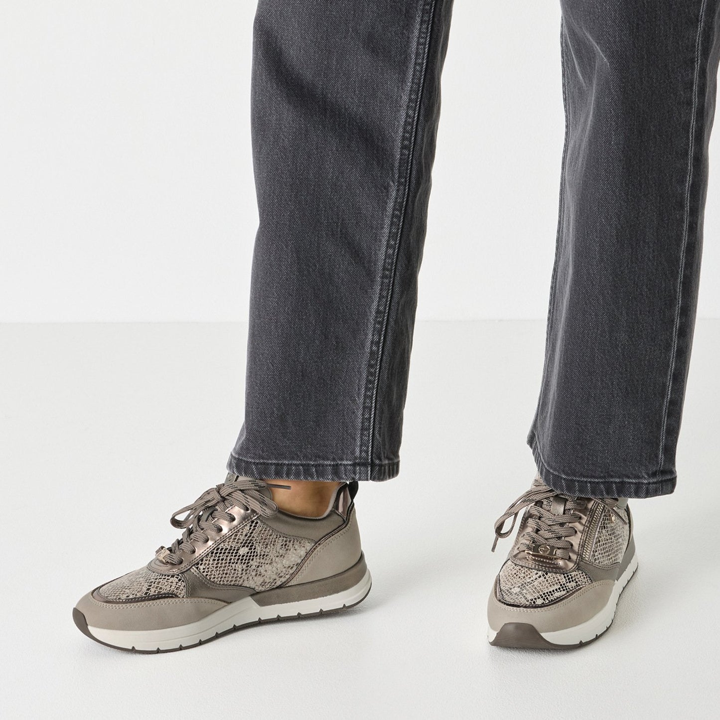 Schnürer (Taupe/snake)