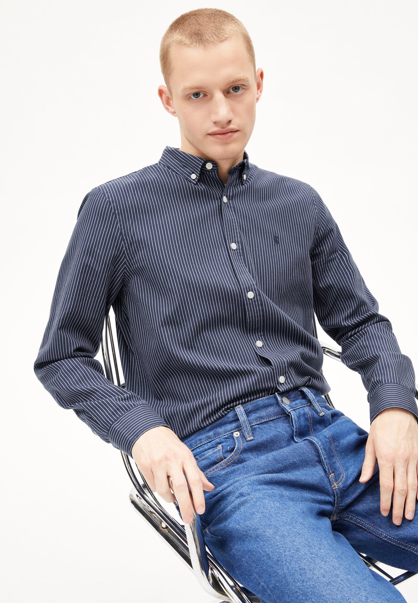 Quaasa Stripes (Night Sky-white)