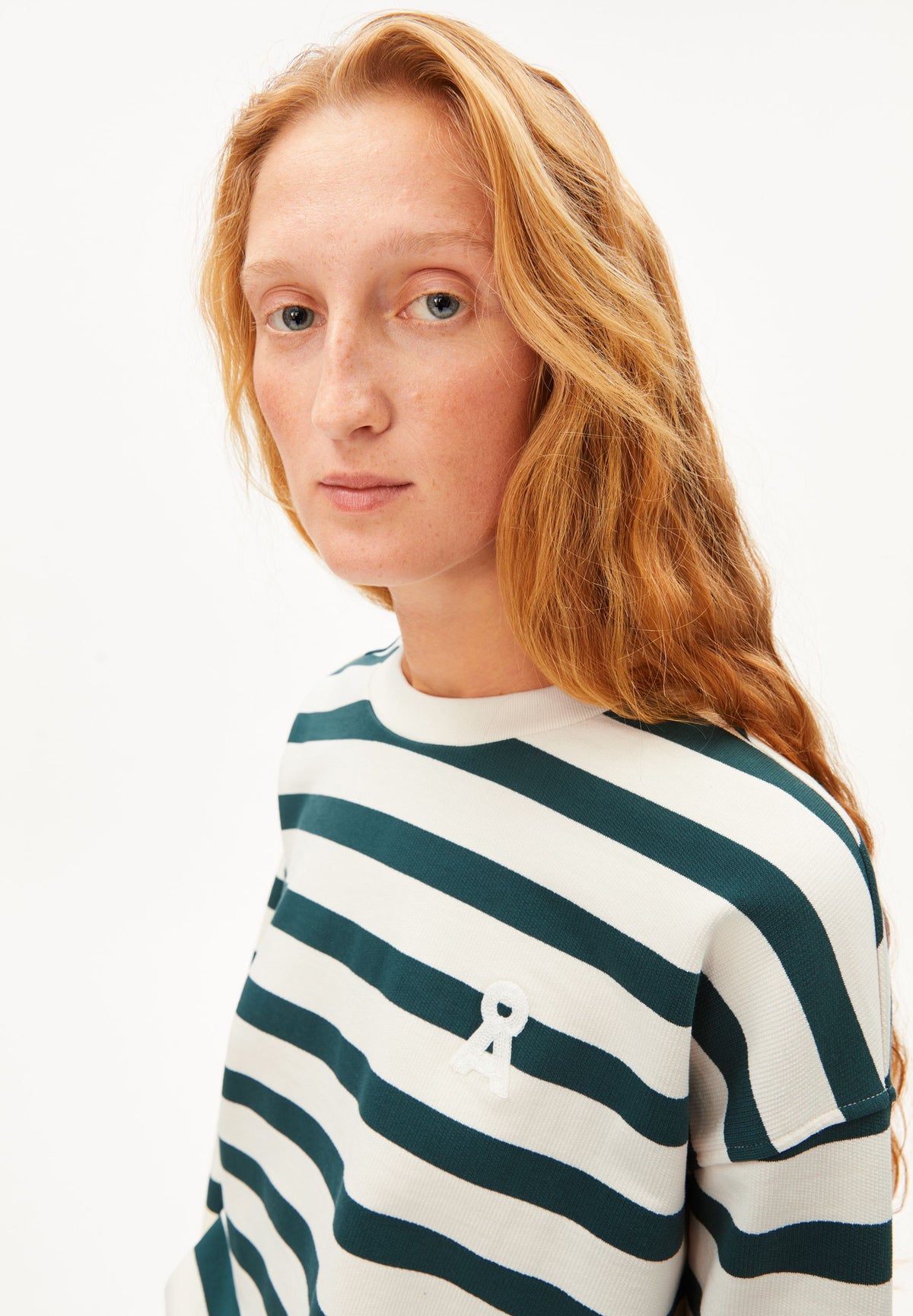 Iconic å Frankaa Bold (Undyed-midnight)