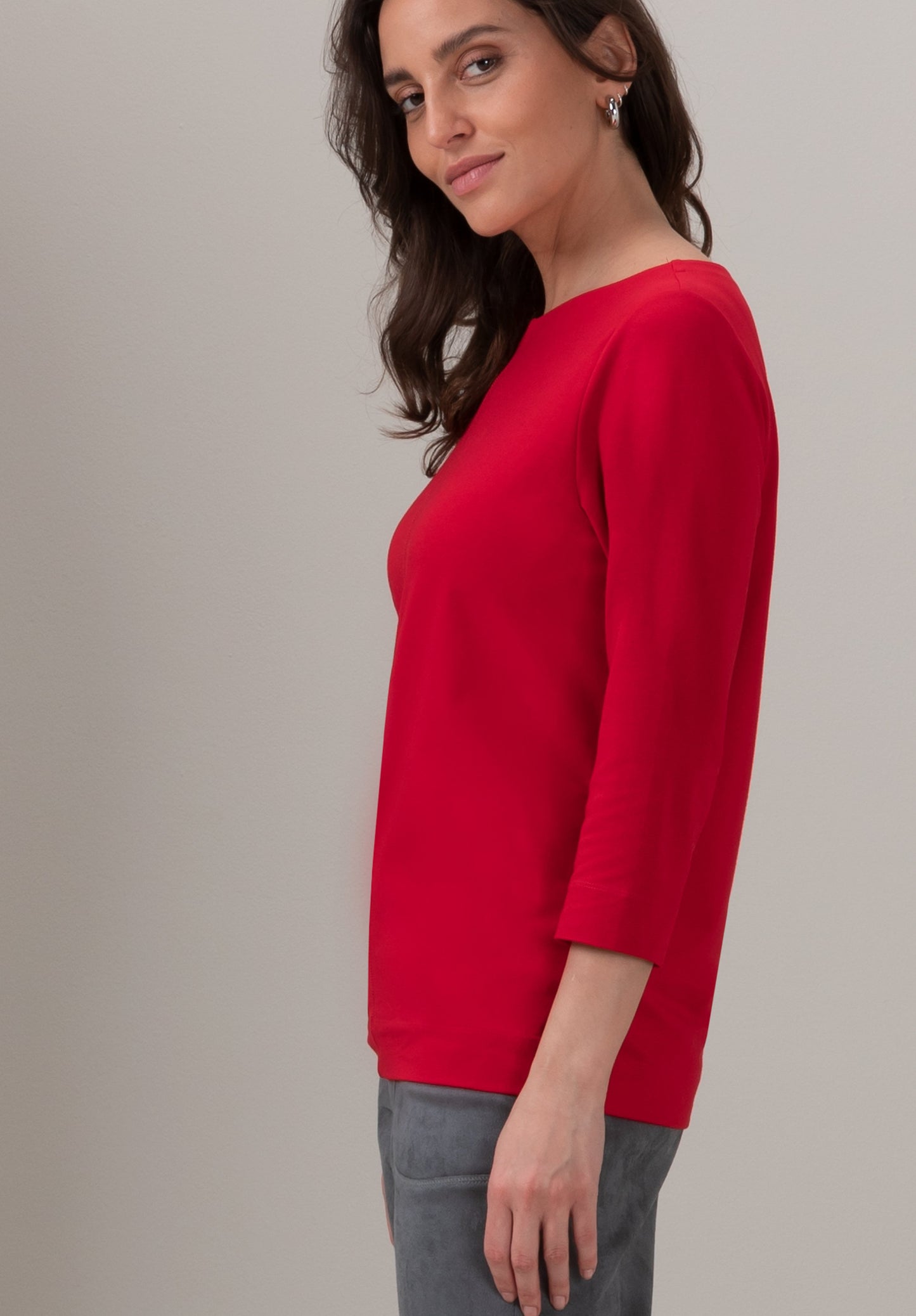 Diella (Red Pepper)