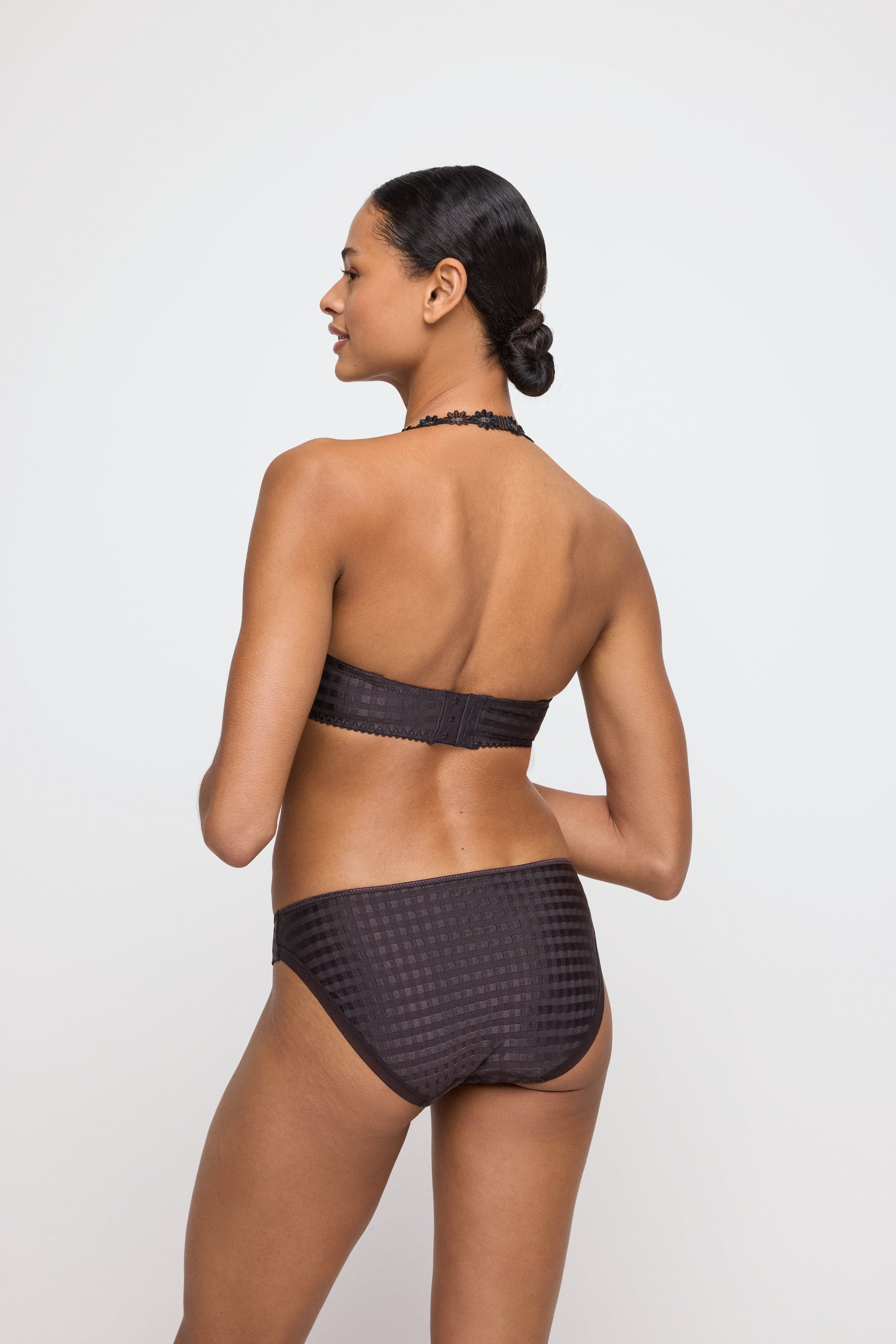 AVERO sweet chocolate Unterlegter BH Herzform (Swc)