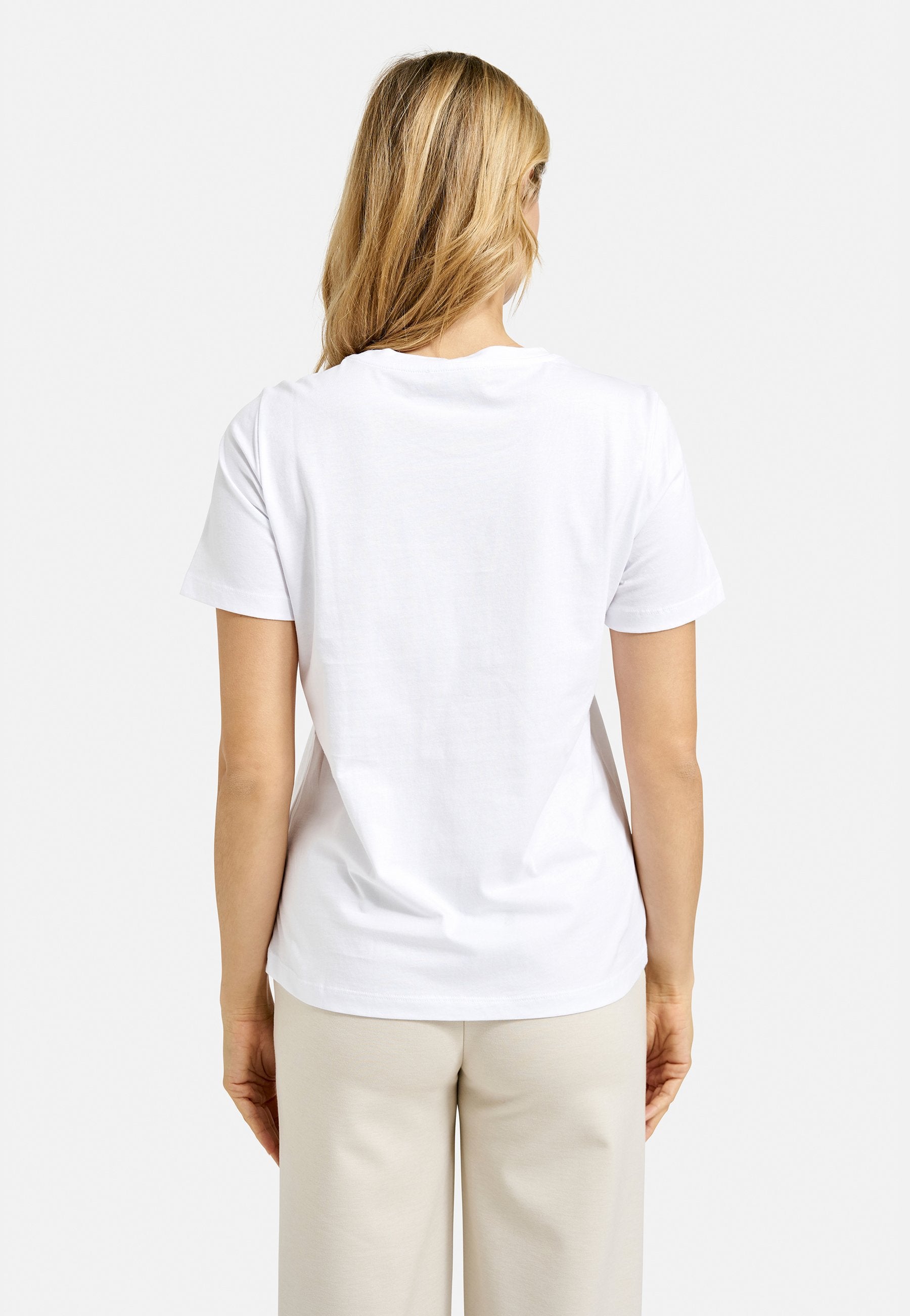 T-Shirt Embroidery Wording (White)