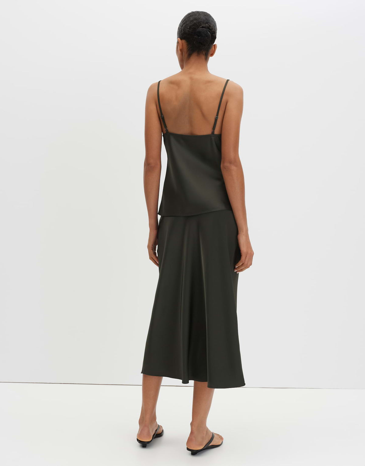 Odini sleek (Midnight Olive)