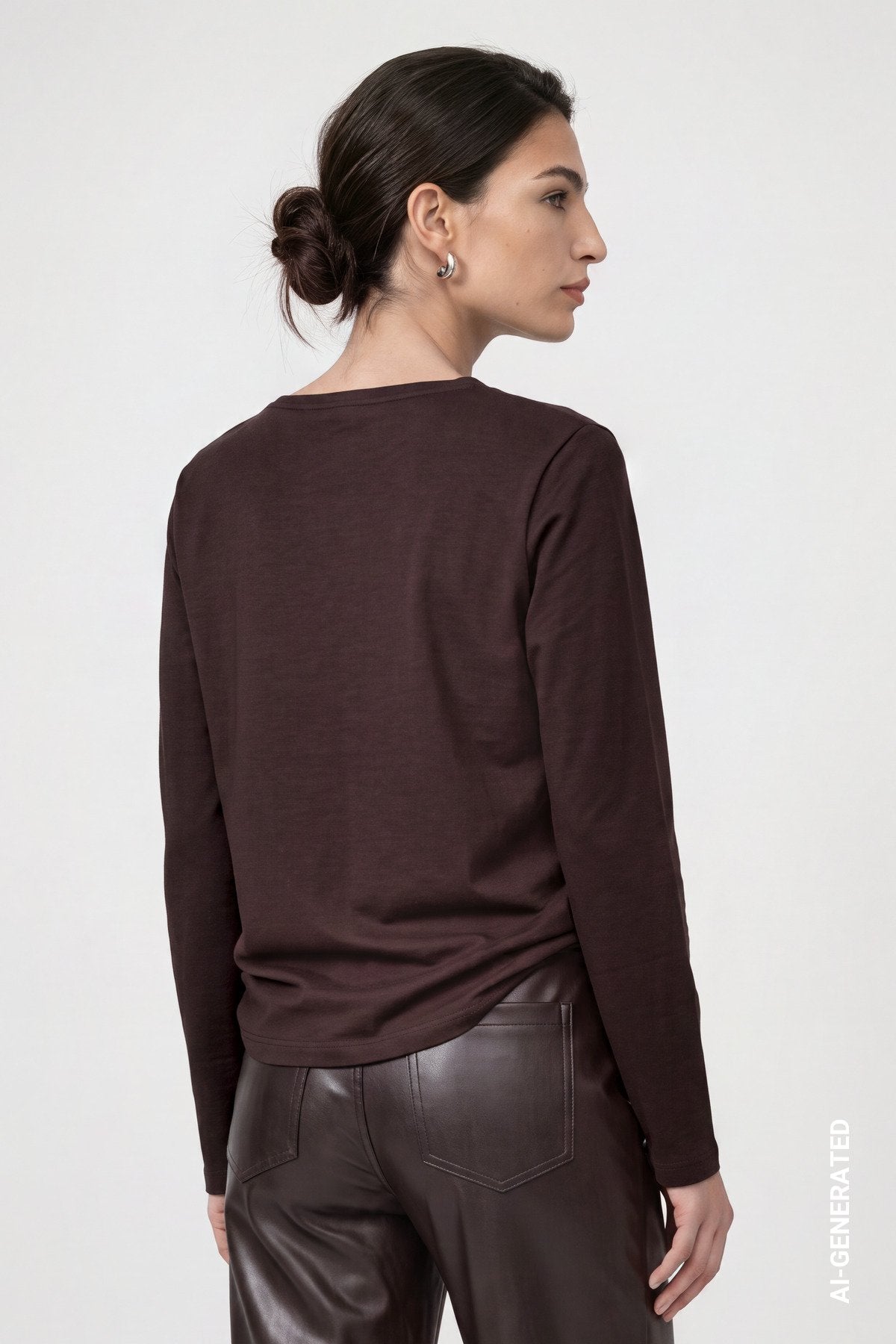 Langarmshirt mit Schmuckdetails (Black Coffee)