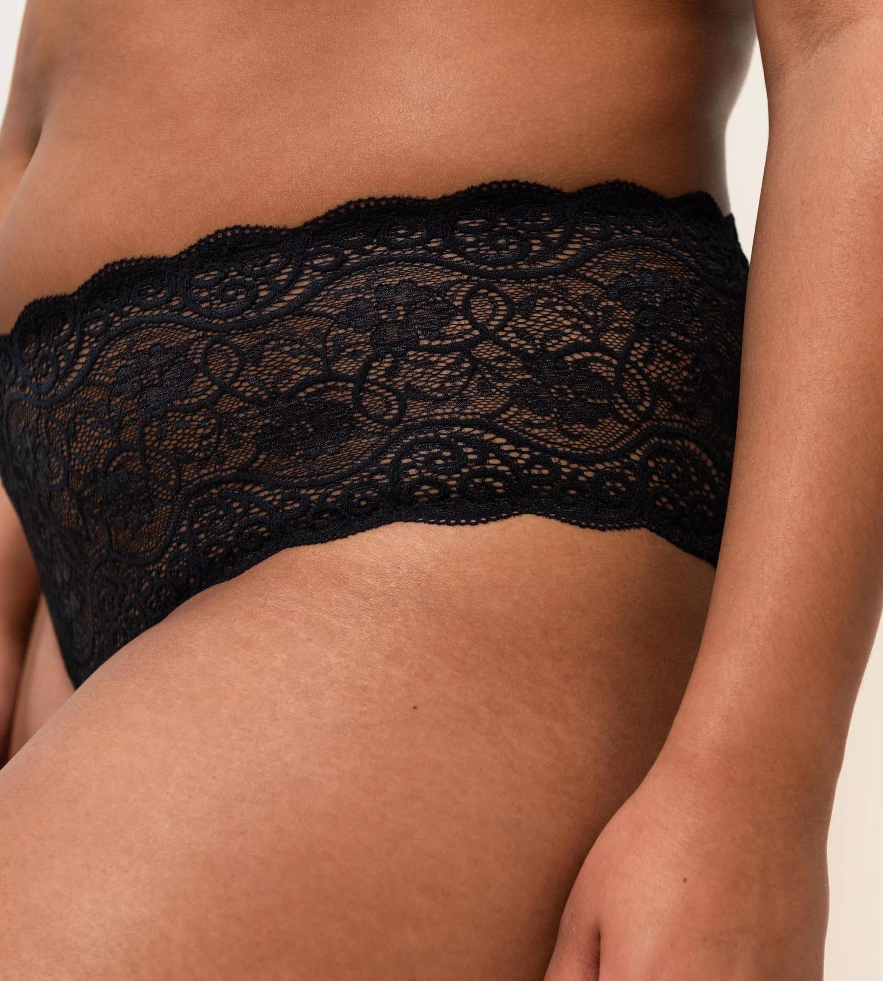 Amourette 300 Maxi X (Black)