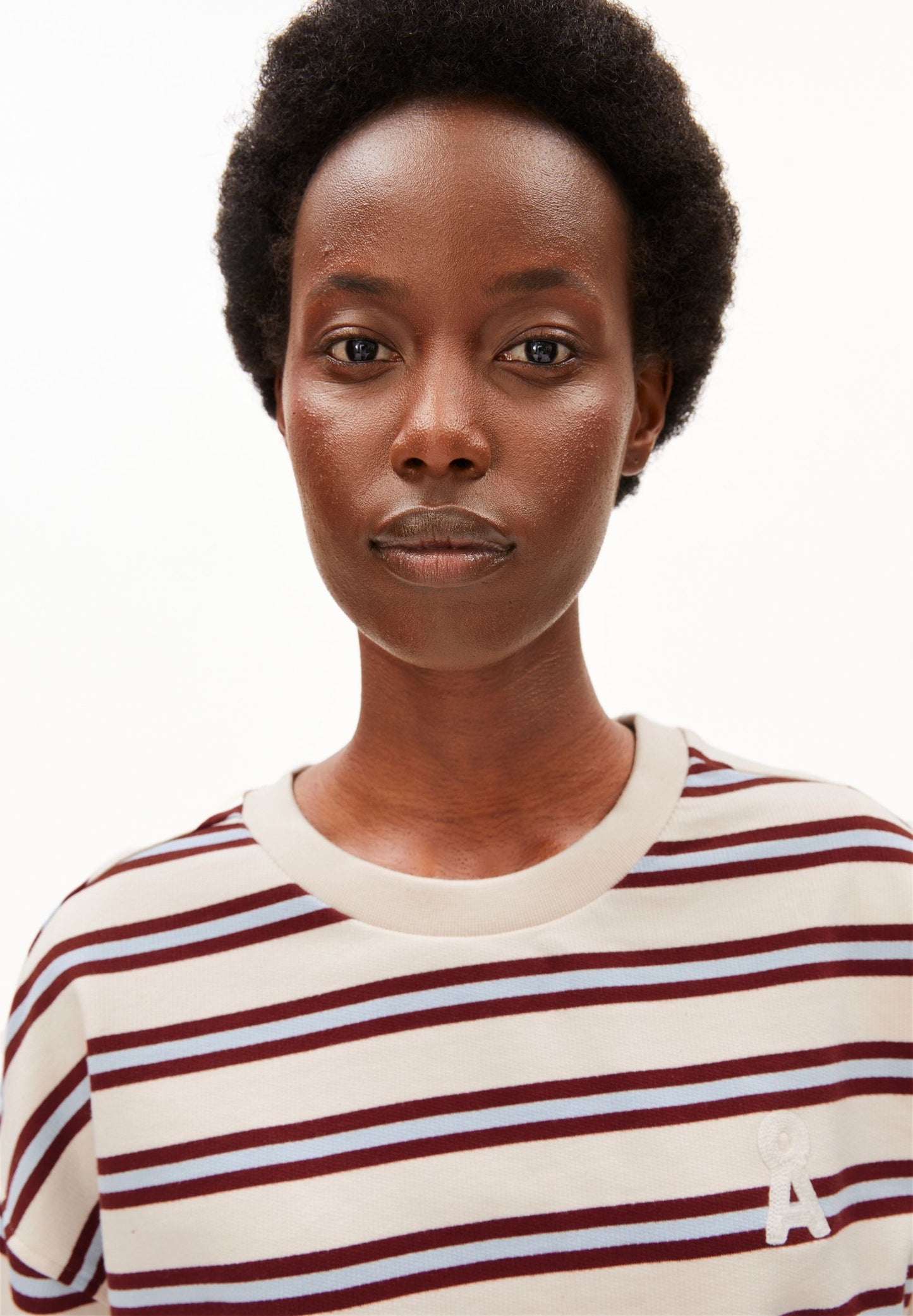 Iconic å Frankaa Bold (Undyed-velvet R)