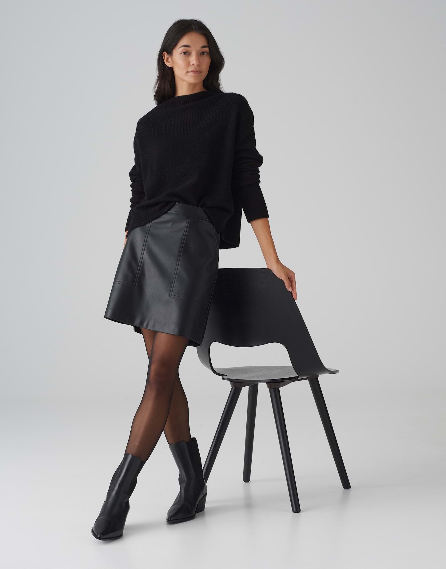Relvina edgy (Black)