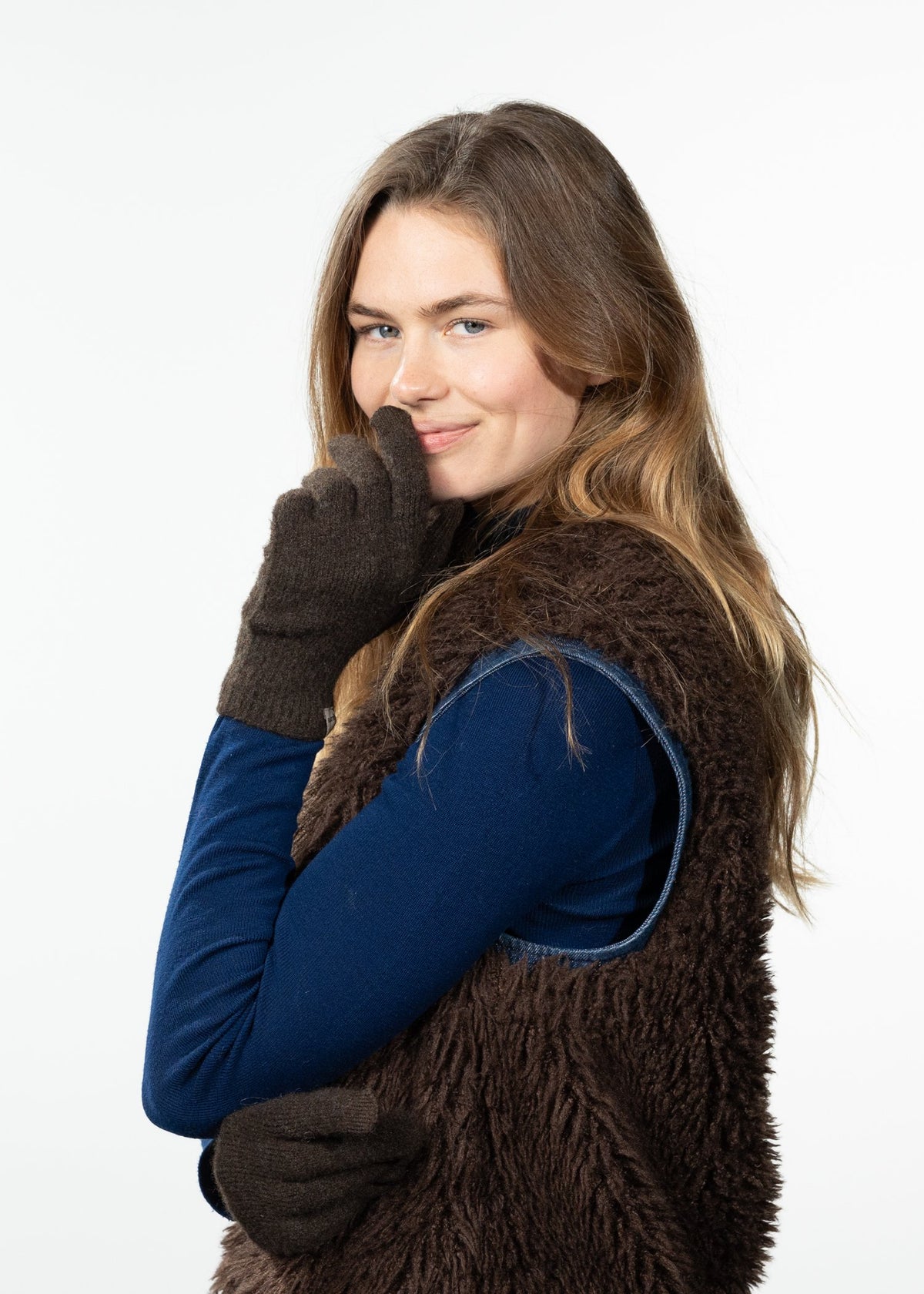 Fhearna Gloves (Beige Dark Brown)