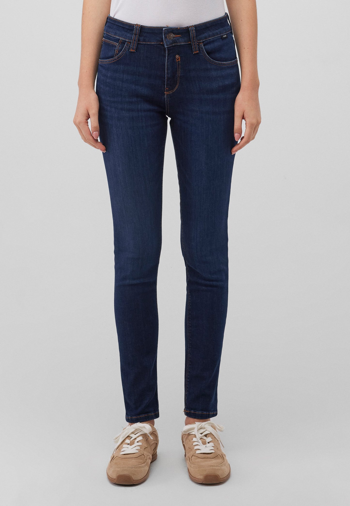 Nicole (Deep Blue Veni)