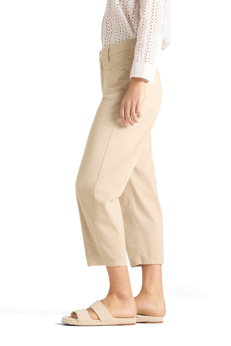 Elin (Peanut Creme)