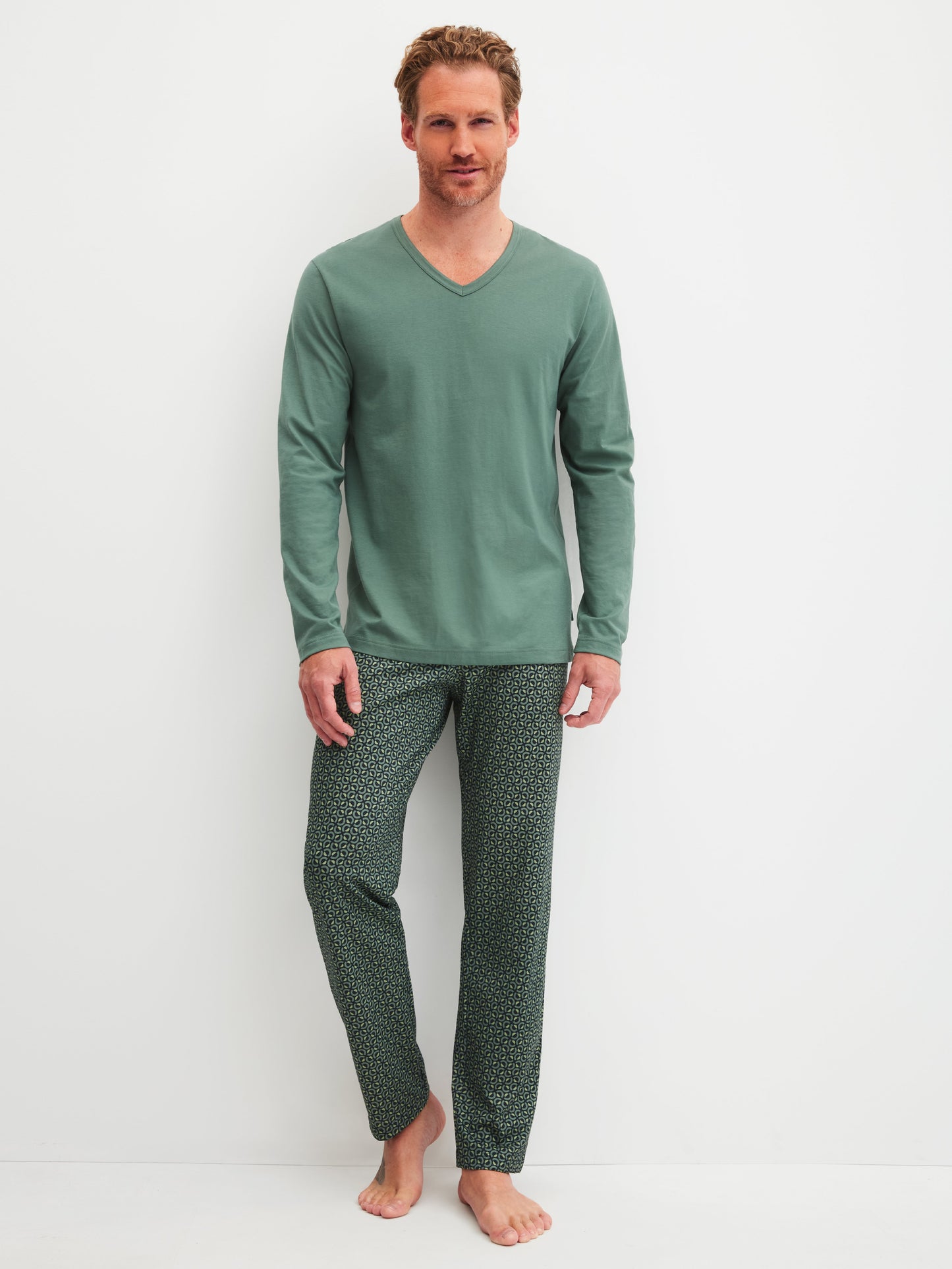 MEN Pyjamas (Dark Glen)