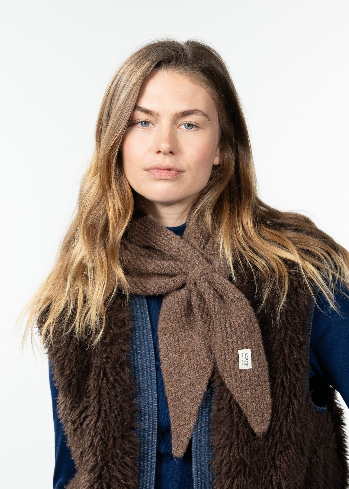 Neolana Scarf (Brown Brown)