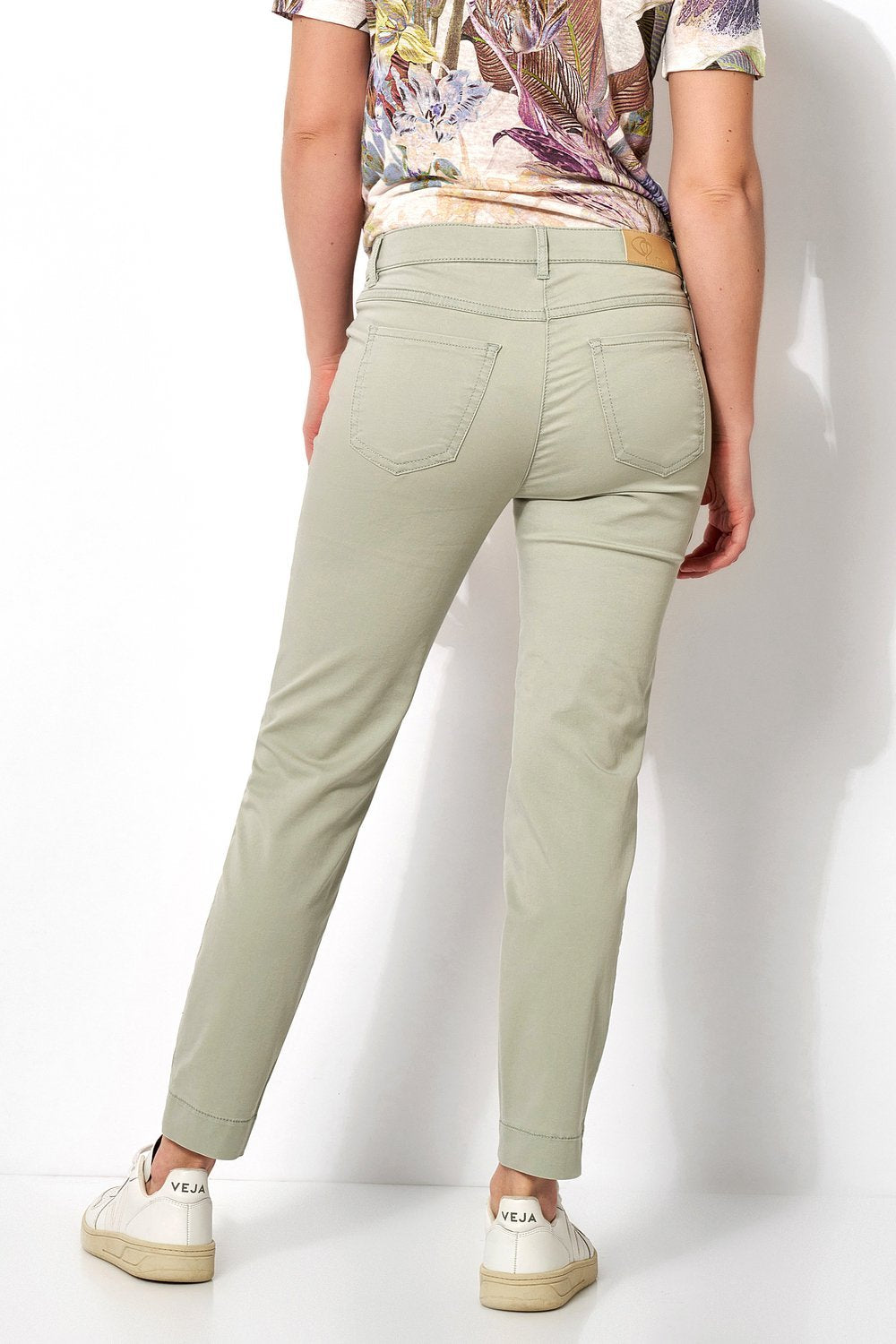 Perfect Shape 7/8 (Light Khaki)