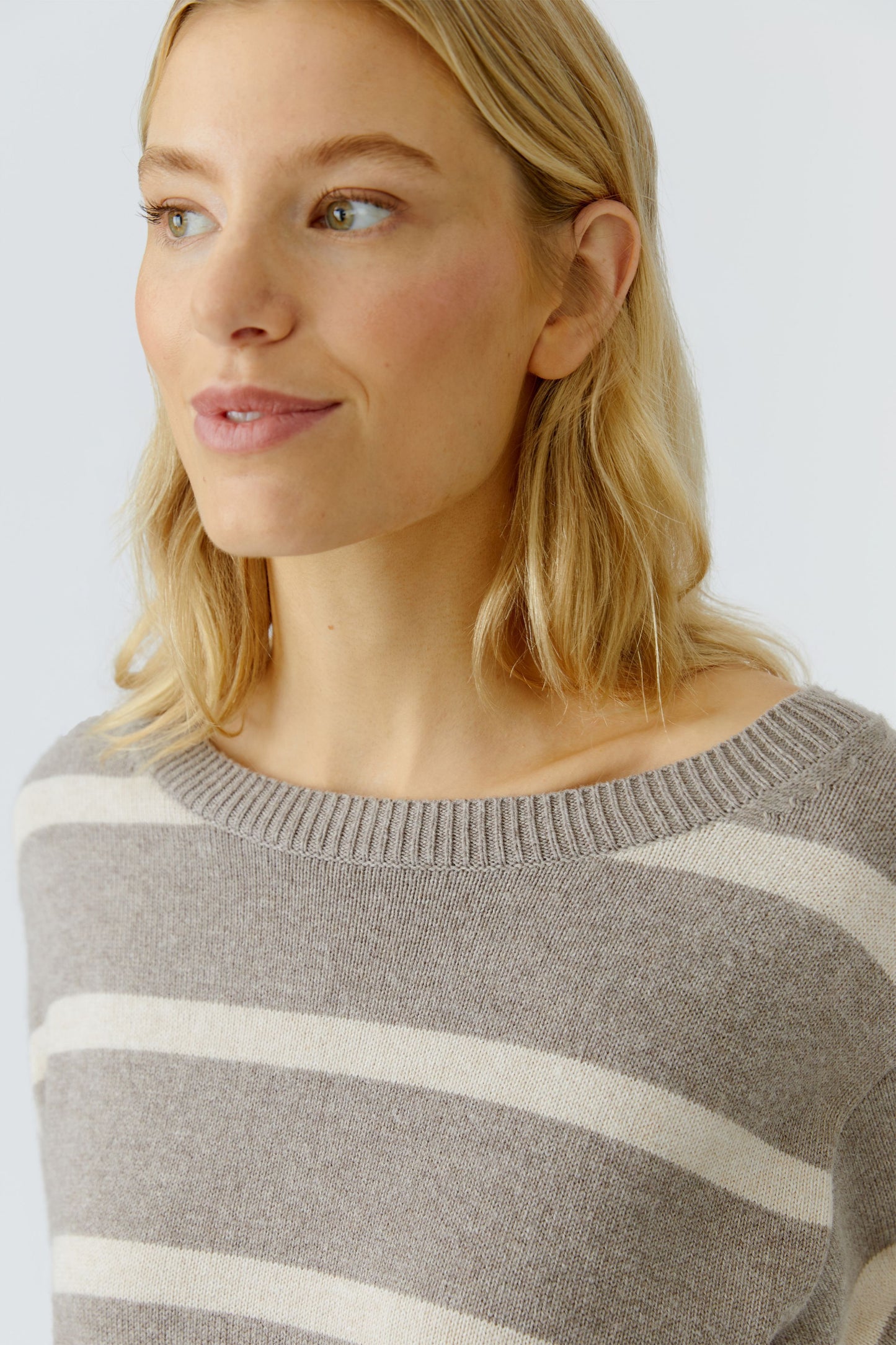 Pullover (Lt Brown Stone)