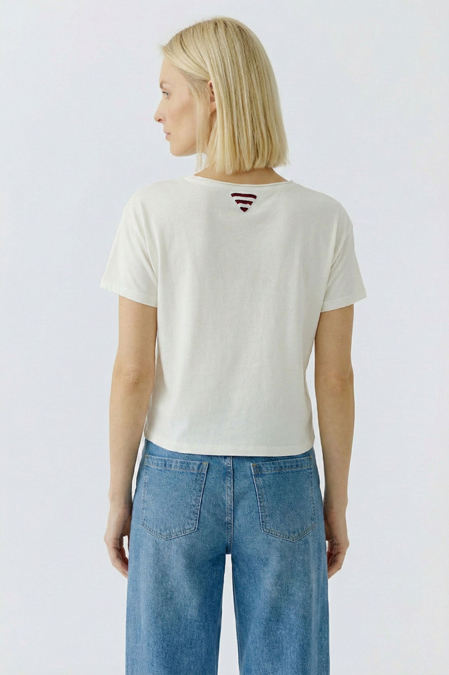 T-Shirt (Cloud Dancer)