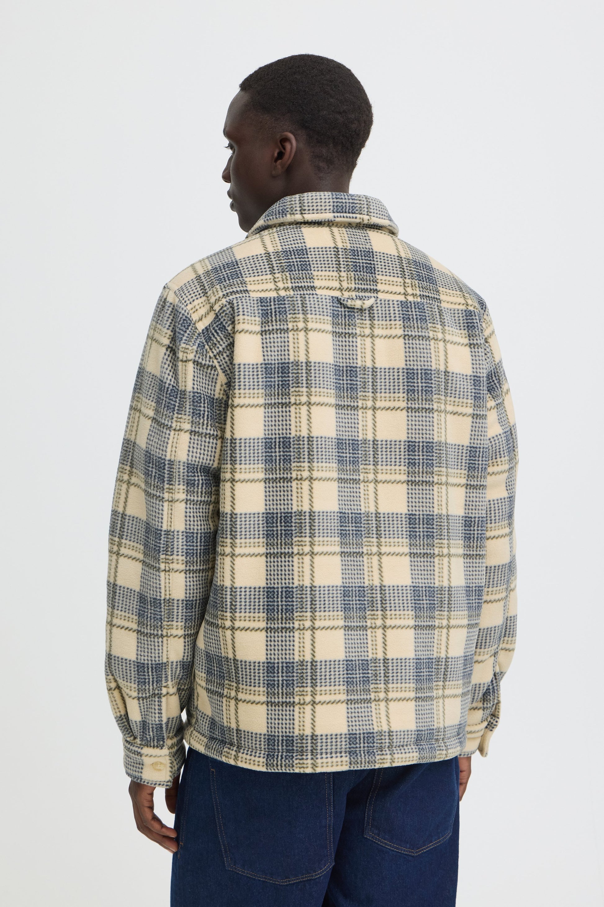 Bhbaki Shirt Check (Salute)