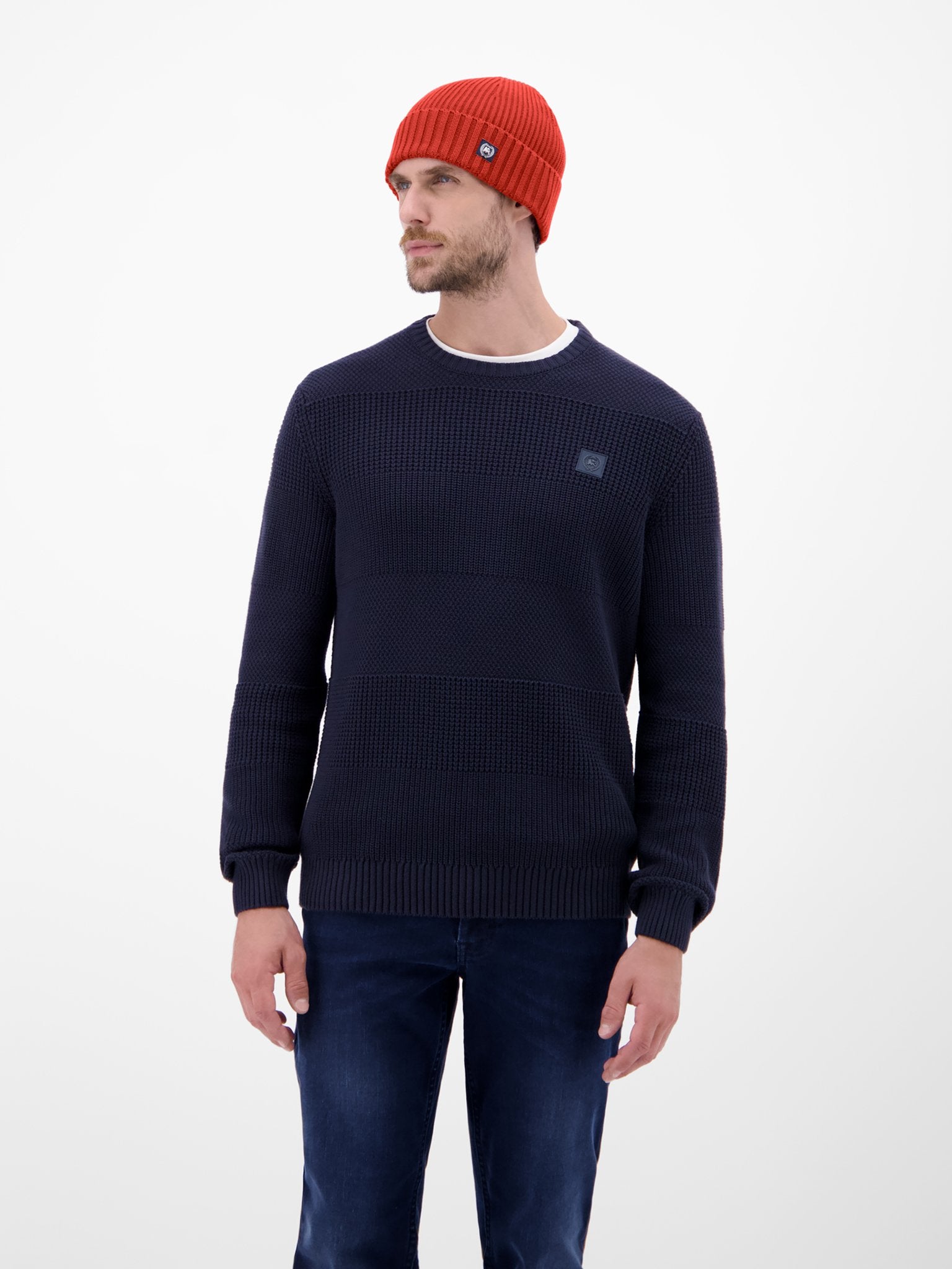 Cap                               0 (Scandinavian Re)
