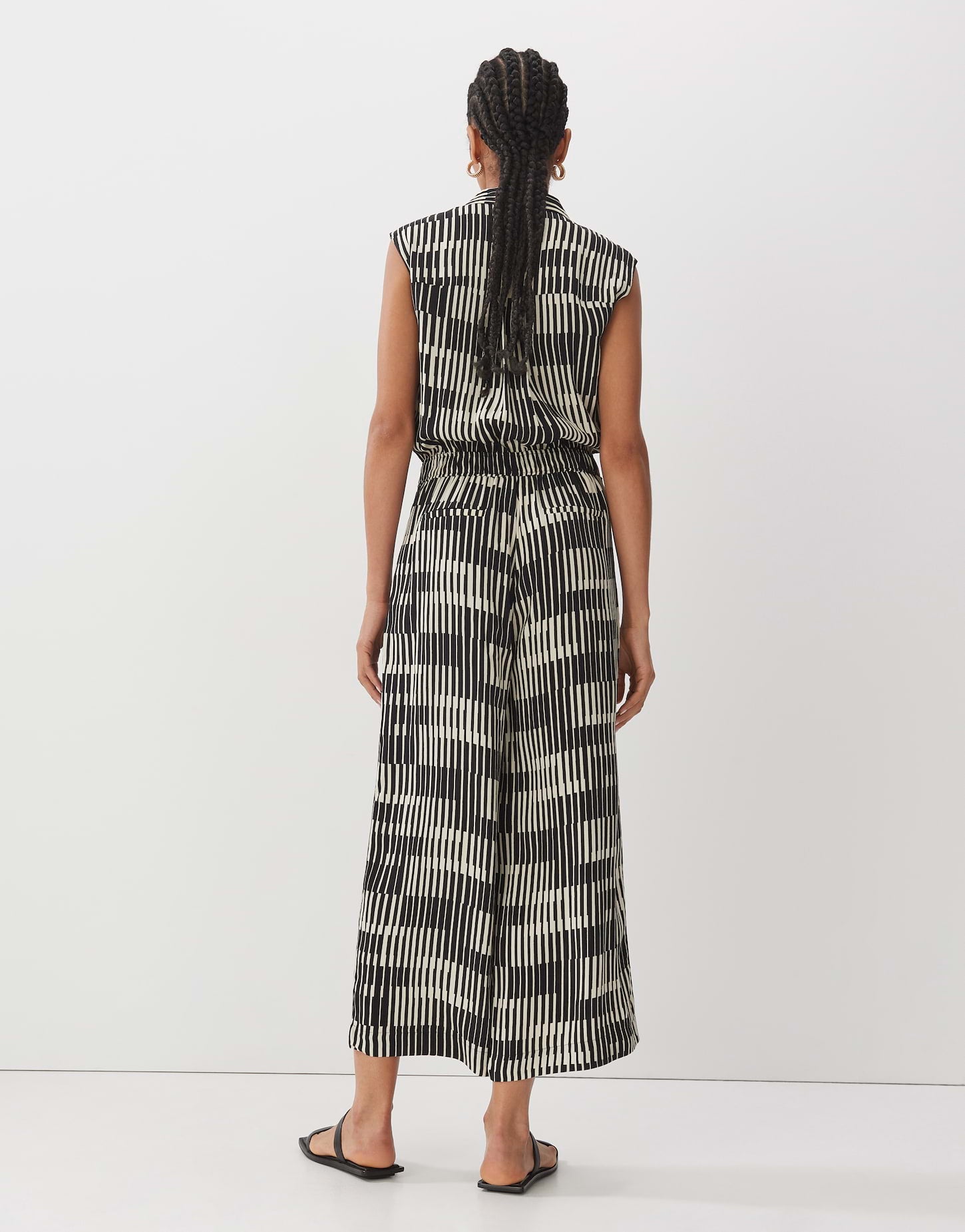 Cirafa resort (Black)